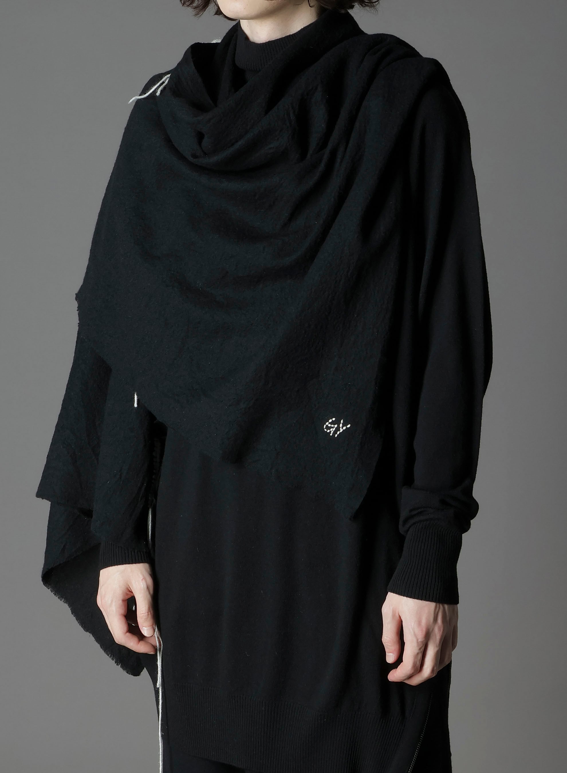 TETANY WOOL HAND STITCH SCARF