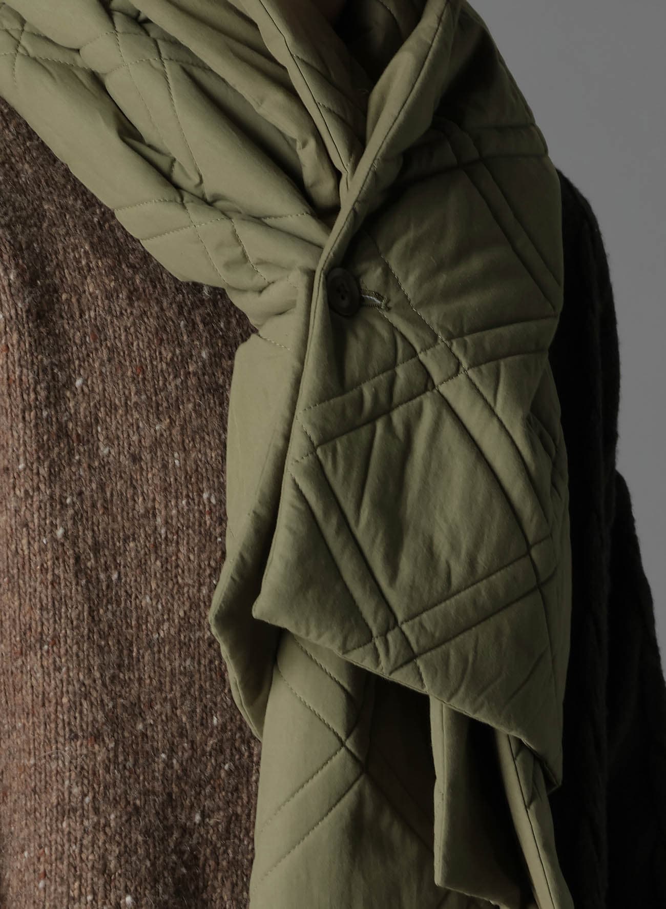 COTTON TYPEWRITER PADDED SCARF
