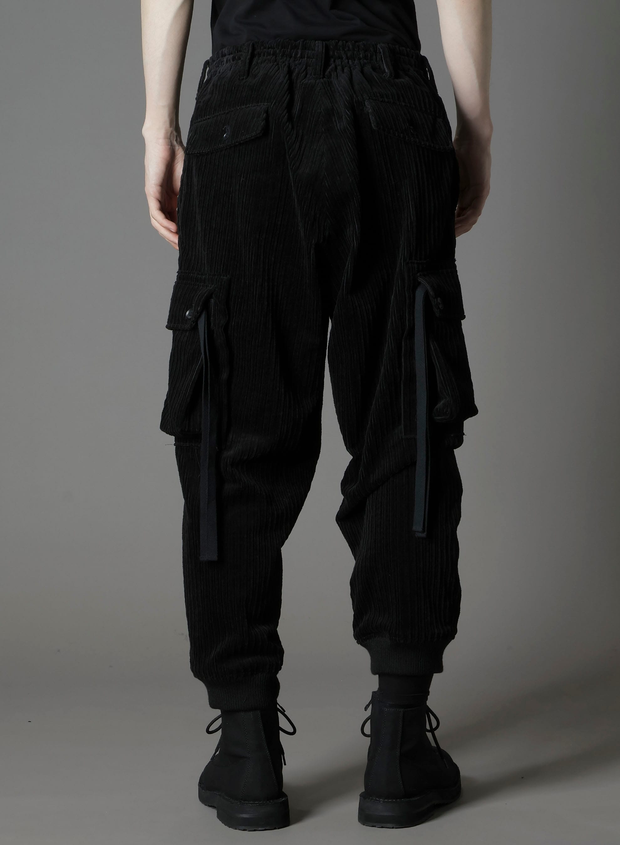PAIR CORDUROY AIR TURNING RIBBED HEM CARGO