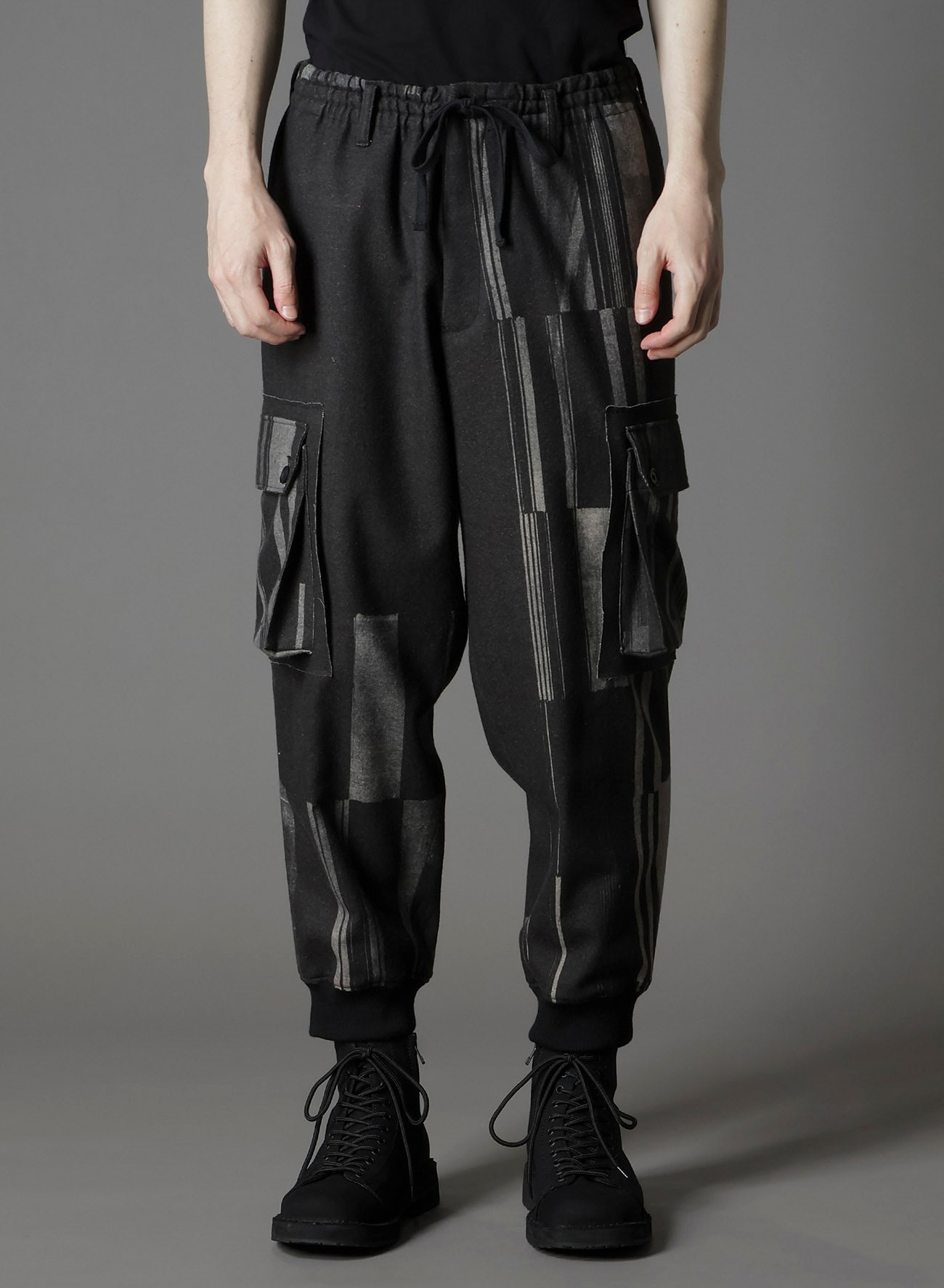 FLANNEL STRIPE PATTERN STANDARD RIBBED HEM CARGO