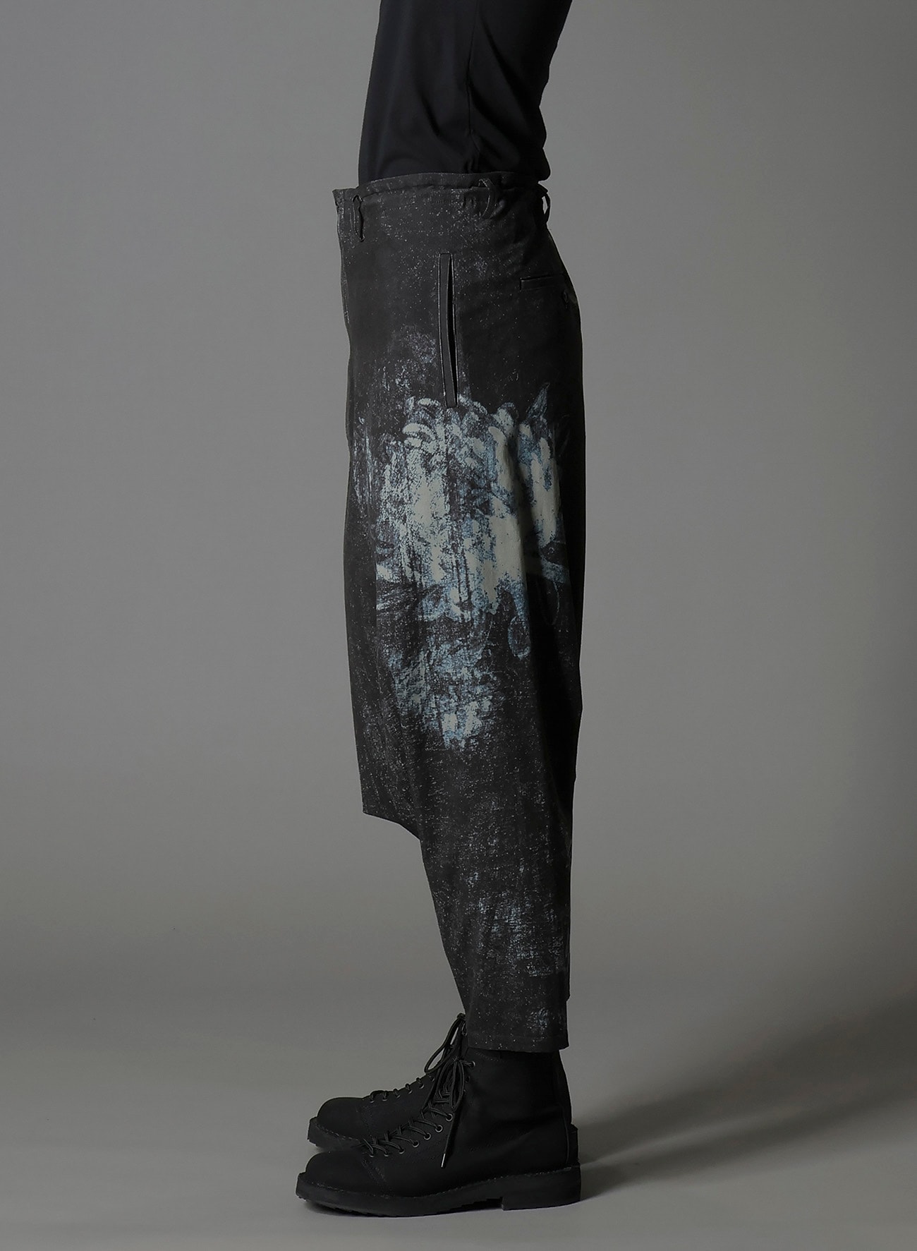 NARROW RIBS CORDUROY SAROUEL PANTS