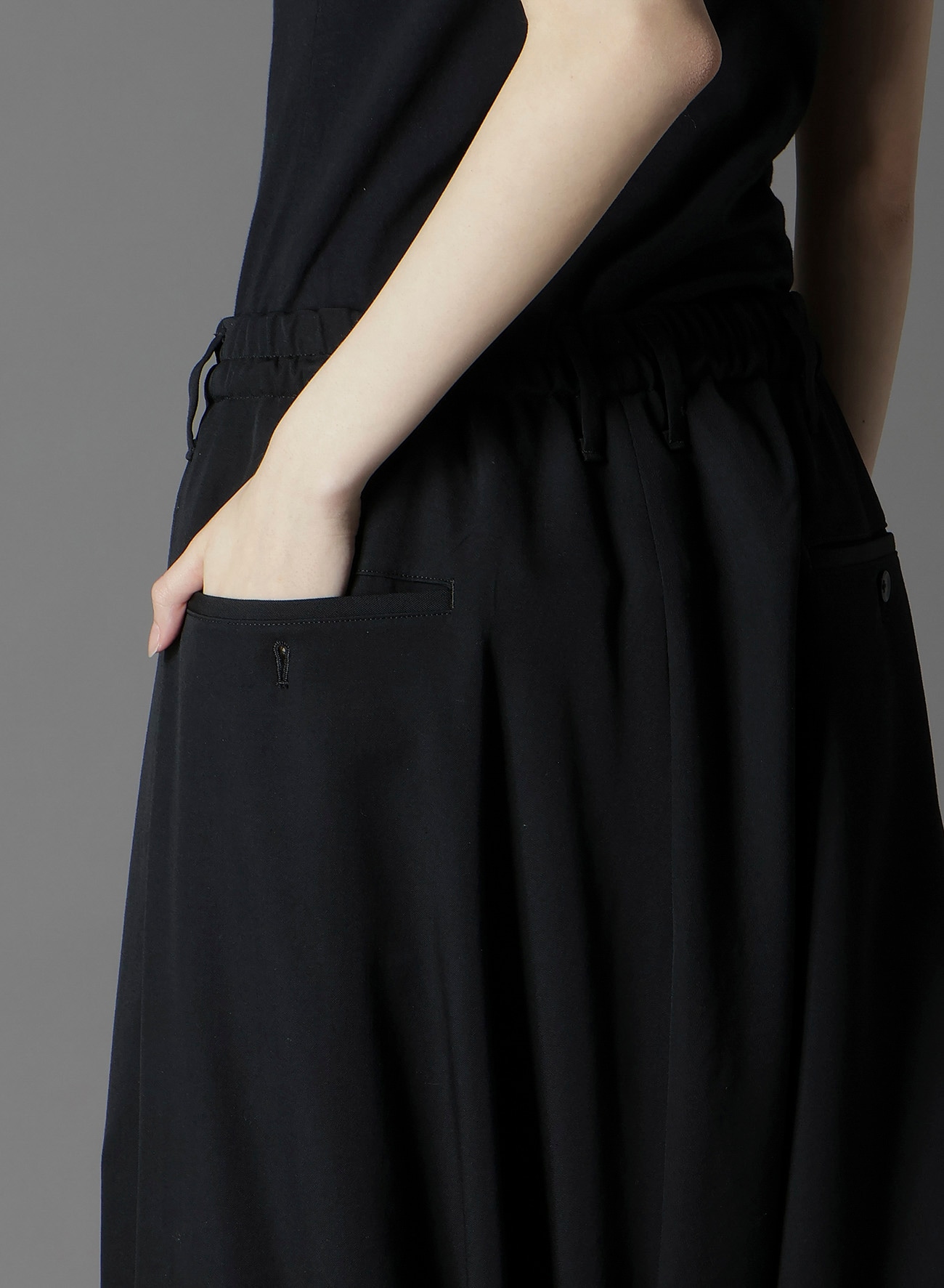 W/GABARDINE INSEAM BUTTON SAROUEL PANTS
