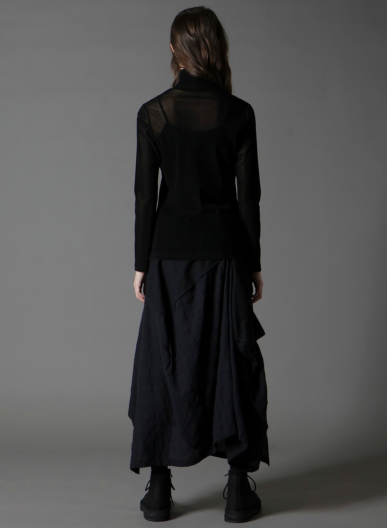 FLOCKY HIGH NECK TULLE