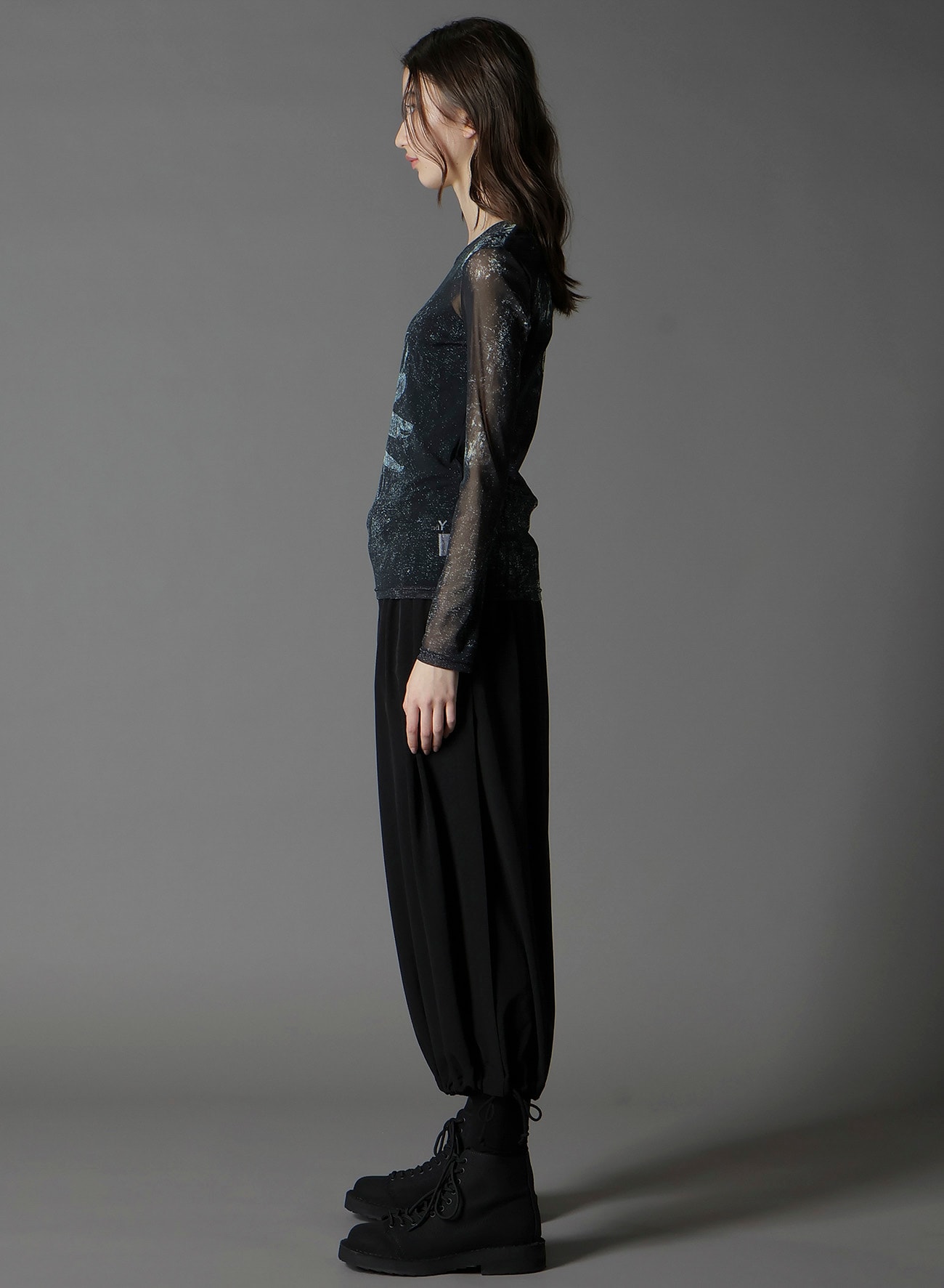 SOFT TULLE FLORAL PATTERN ROUND NECK TULLE