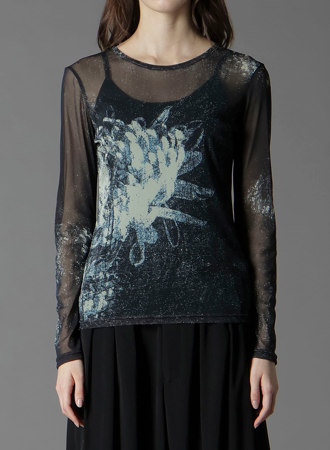 SOFT TULLE FLORAL PATTERN ROUND NECK TULLE