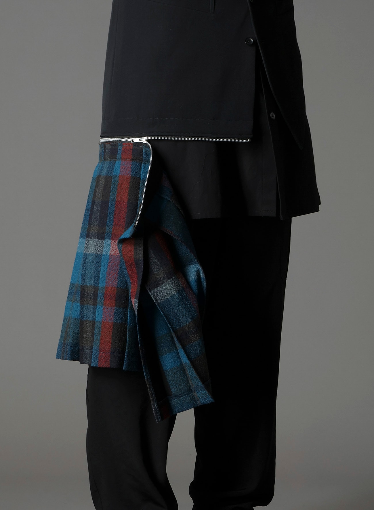 W/GABARDINE DOUBLE GAUZE  PLEATED VEST