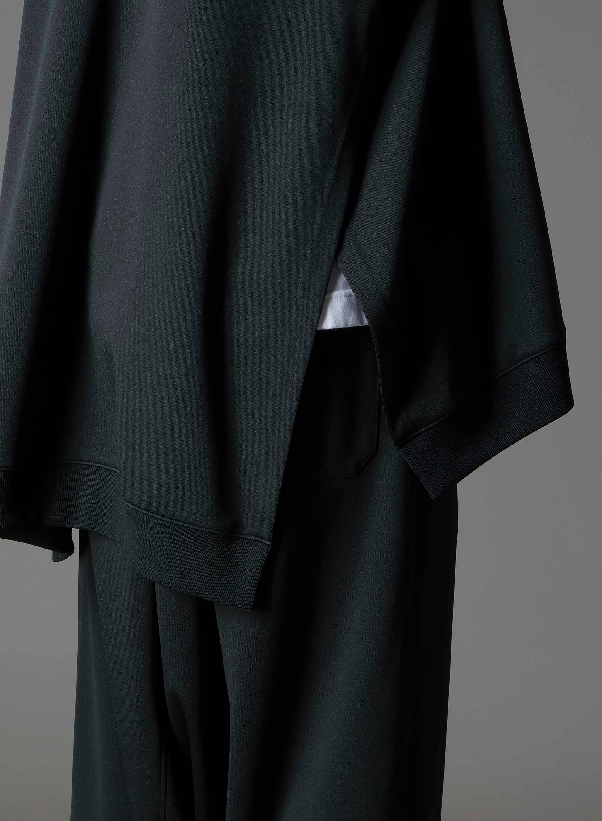 POLYESTER SMOOTH SIDE SLIT TRACK JACKET