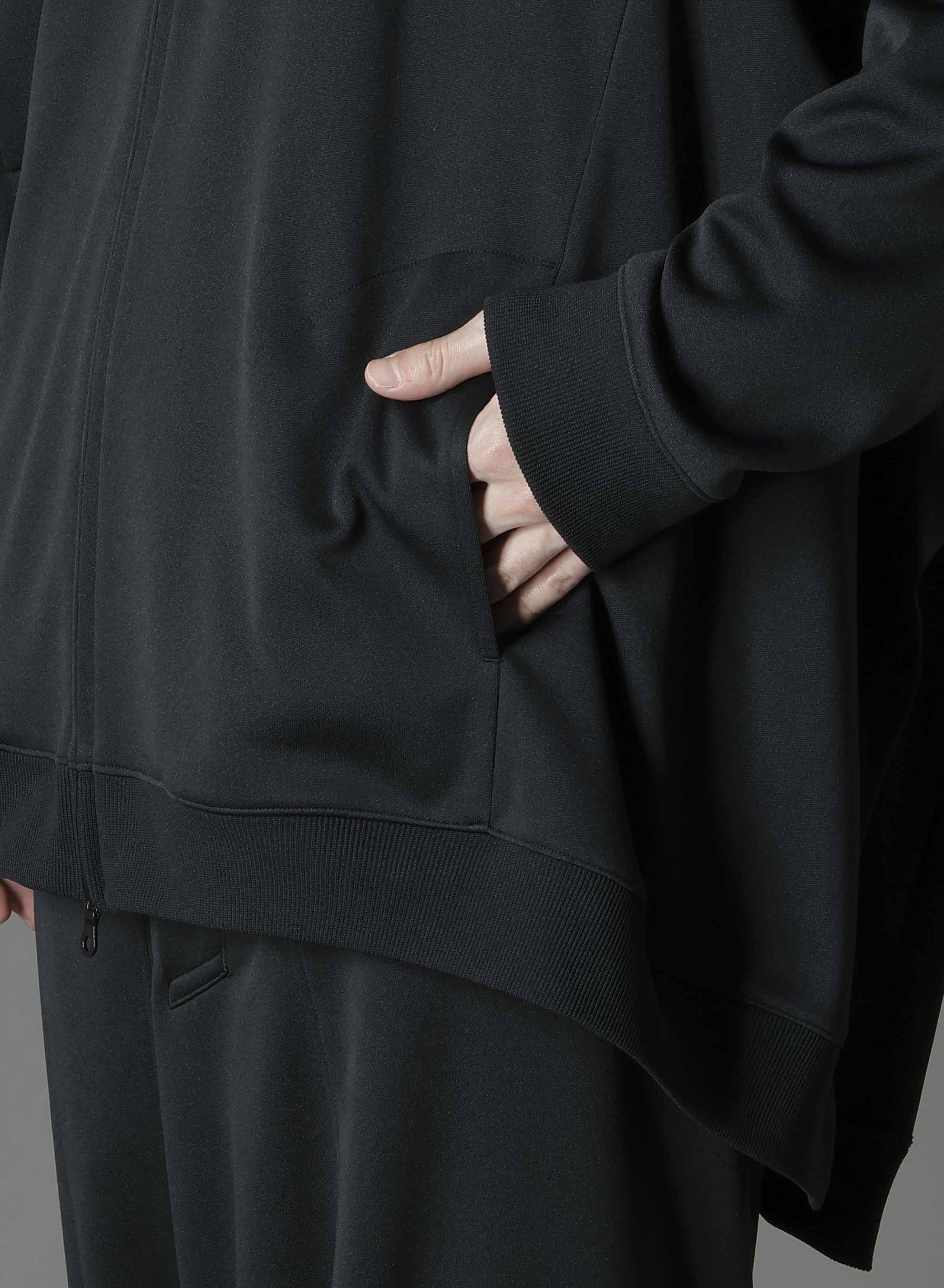 POLYESTER SMOOTH SIDE SLIT TRACK JACKET