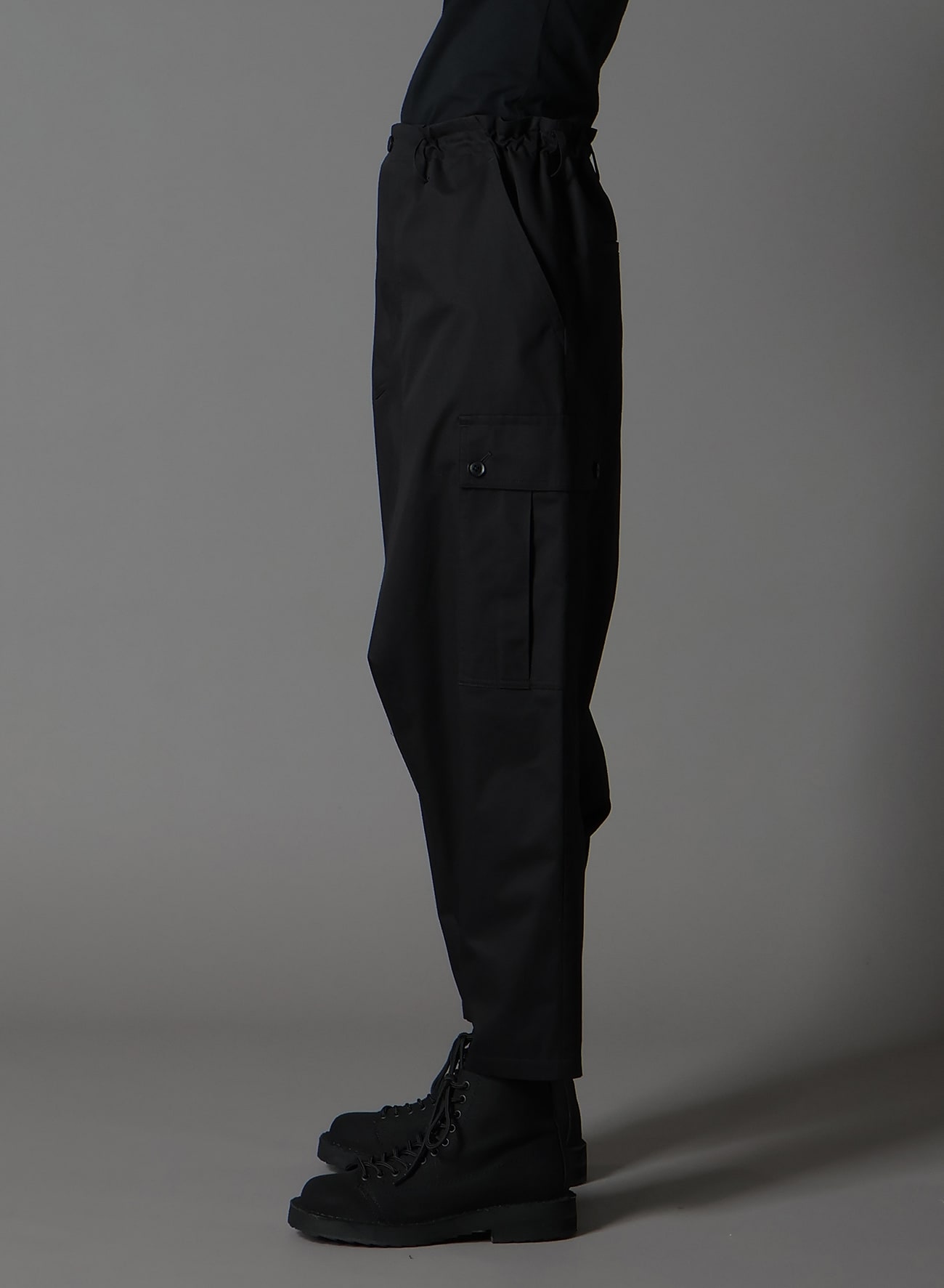 COTTON GABARDINE CARGO SAROUEL PANTS