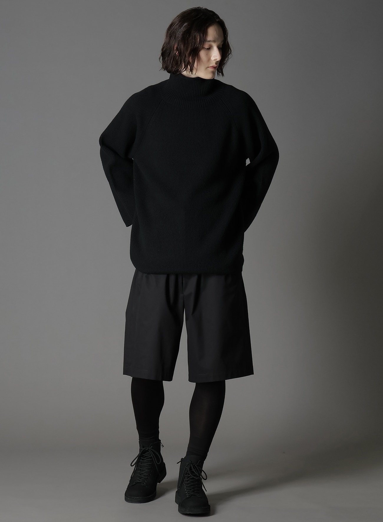 COTTON GABARDINE SHORT PANTS TYPE2