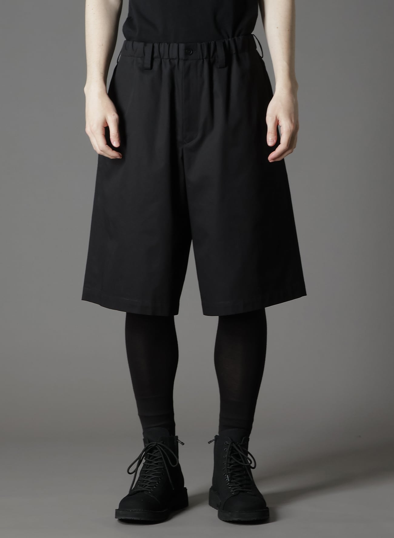 COTTON GABARDINE SHORT PANTS TYPE2