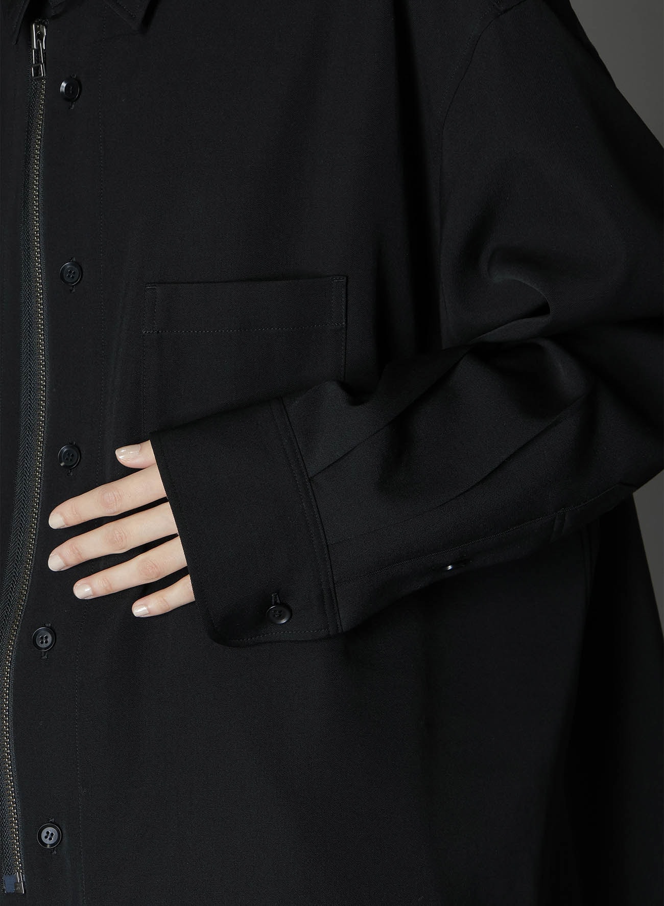 WOOL GABARDINE FRONT ZIPPER SHIRT