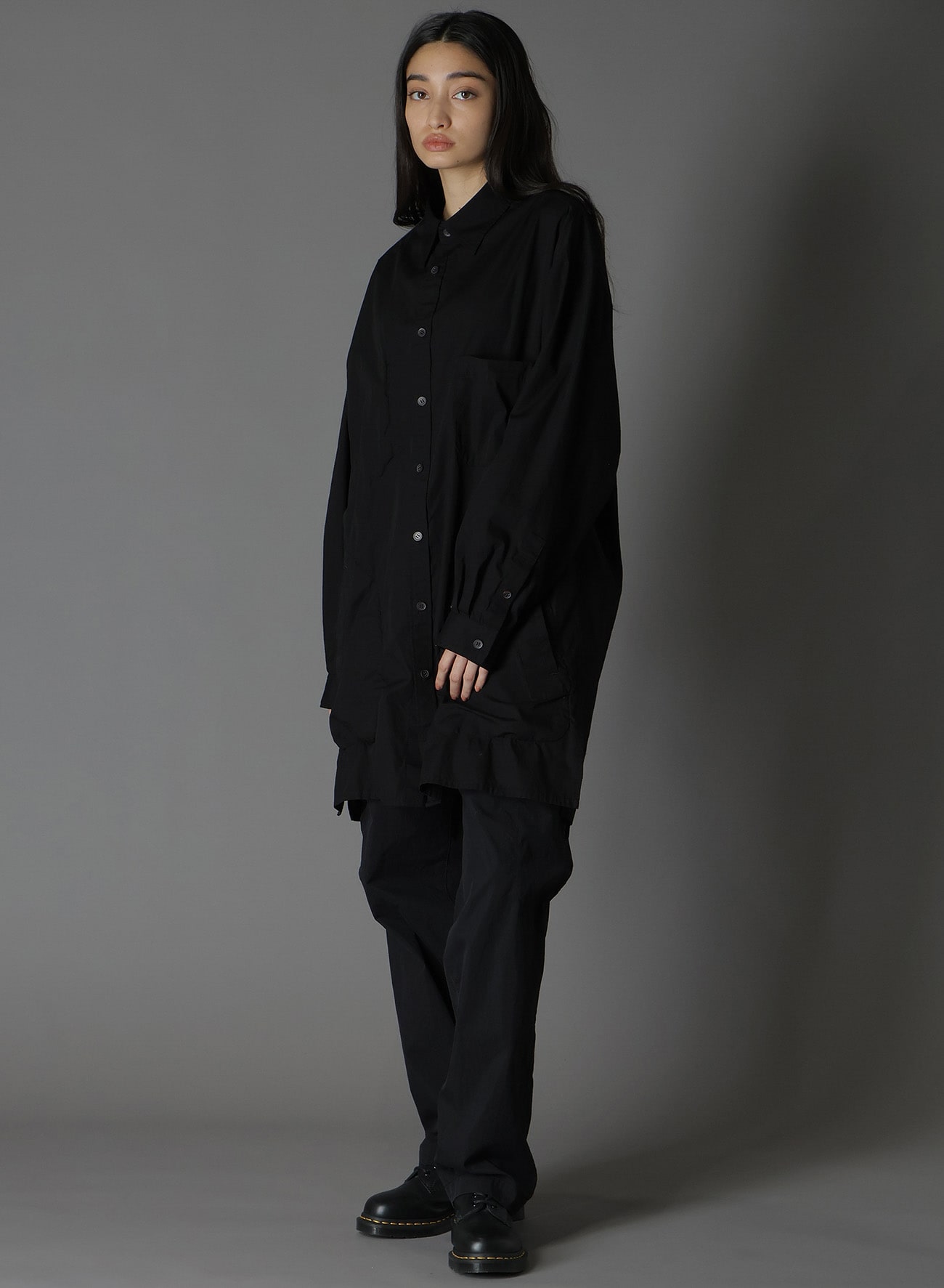 COTTON BROAD LONG SHIRT WITH FULLED WOOL GAUZE POCKETS