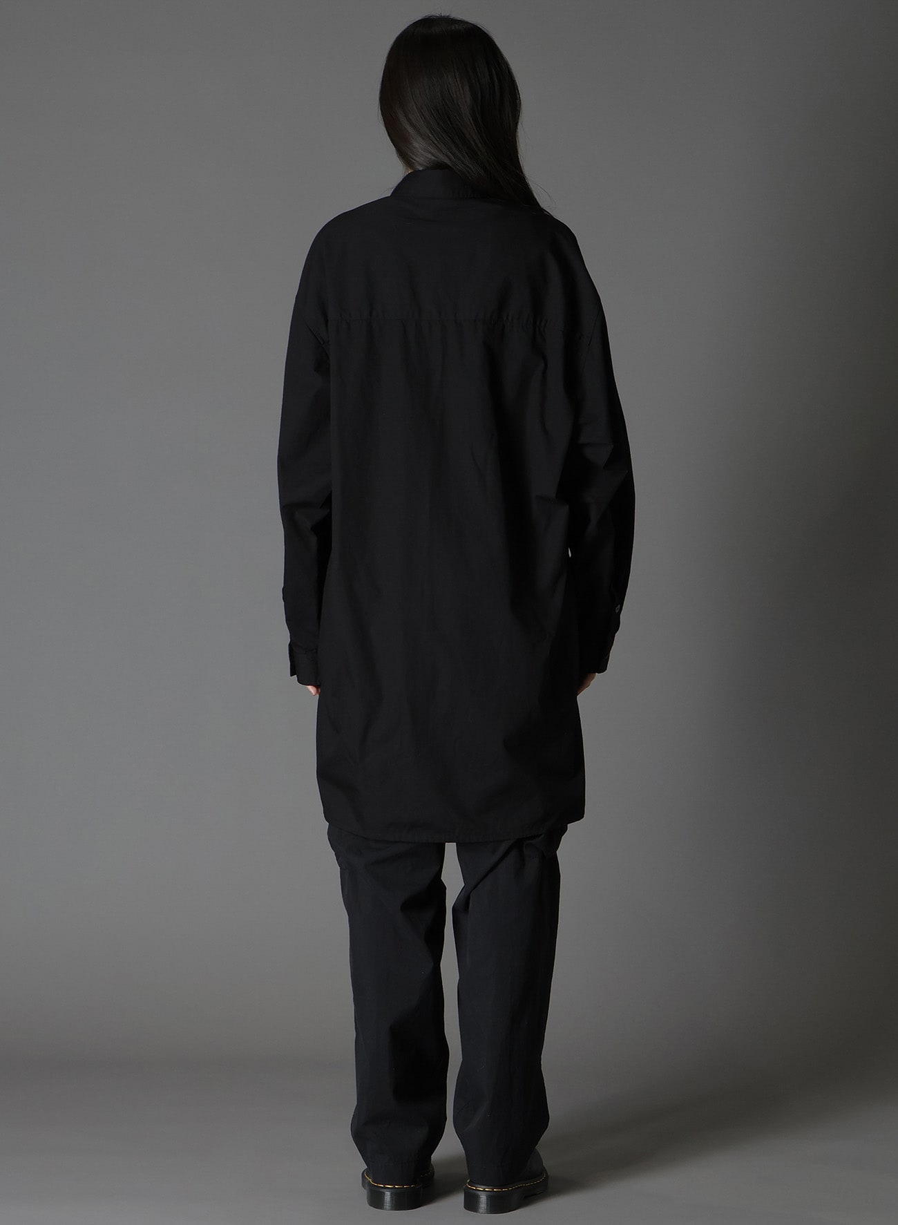 COTTON BROAD LONG SHIRT WITH FULLED WOOL GAUZE POCKETS