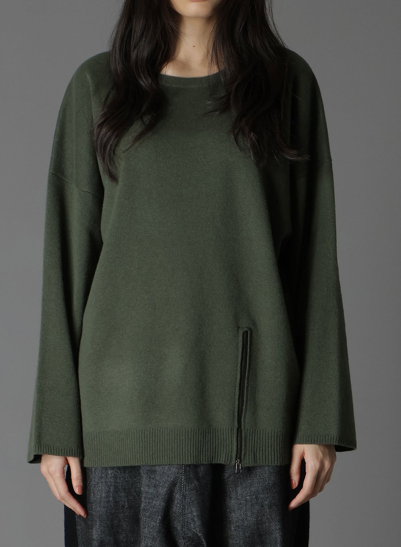 CASHMERE/EXTRA SUPER FINE WOOL ZIPPER CREW NECK KNIT