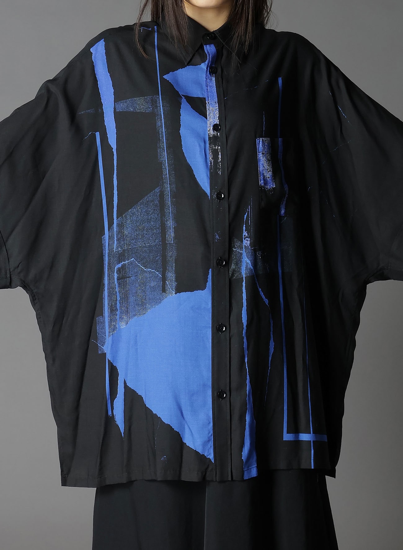 RAYON PRINT TORN PATTERN FRONT DOLMAN BIG SHIRT SHORT SLEEVES