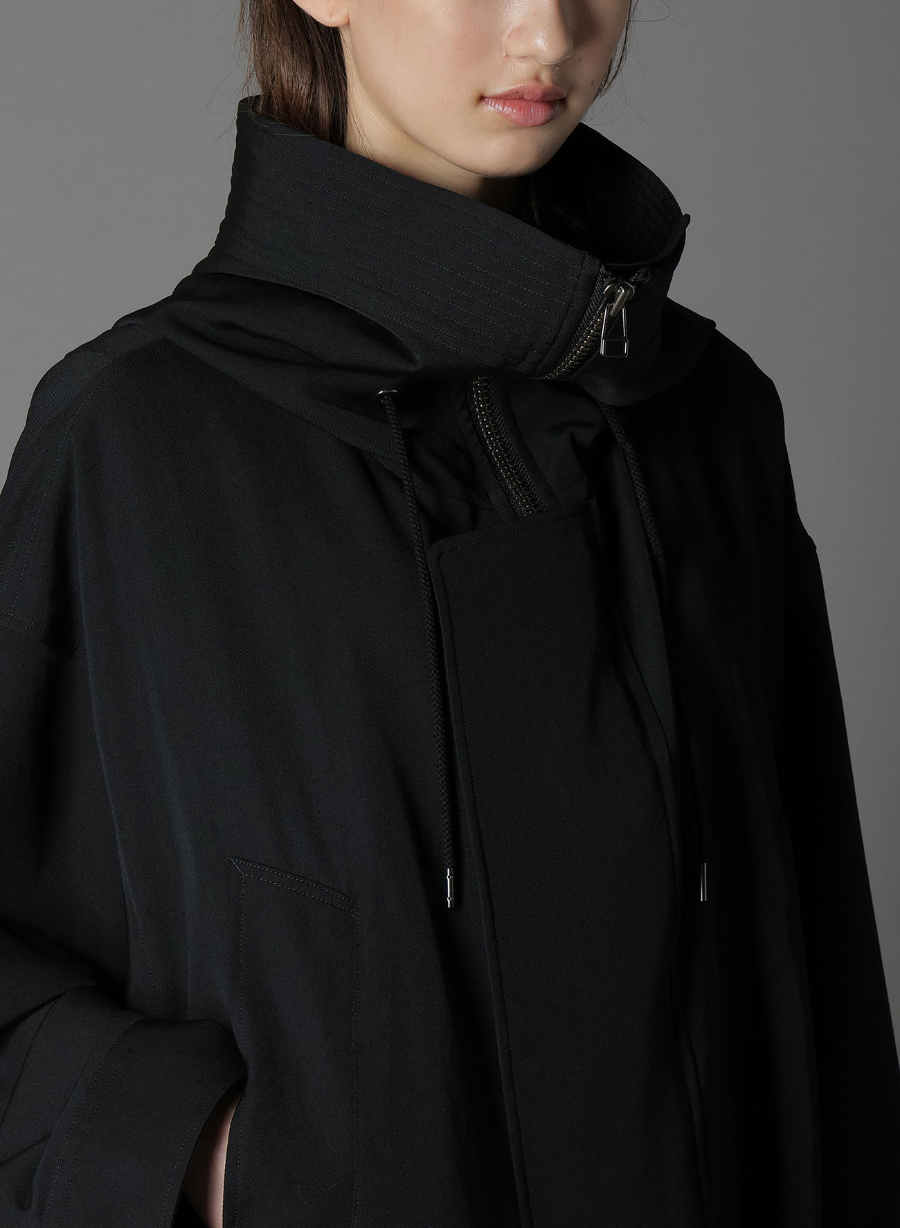 WOOL GABARDINE HIGH NECK HOODED MODS COAT