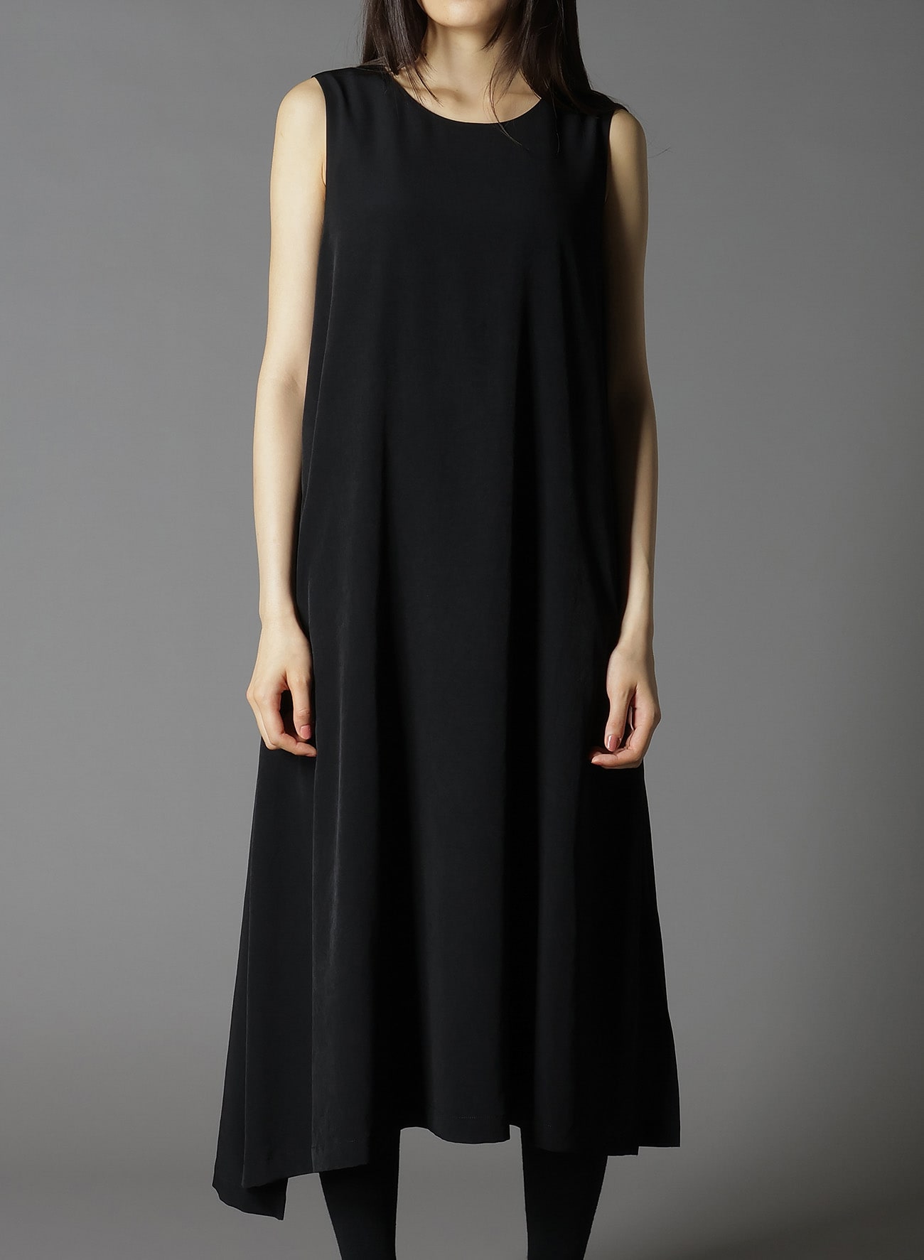 CREPE DE CHINE SLEEVELESS DRESSES