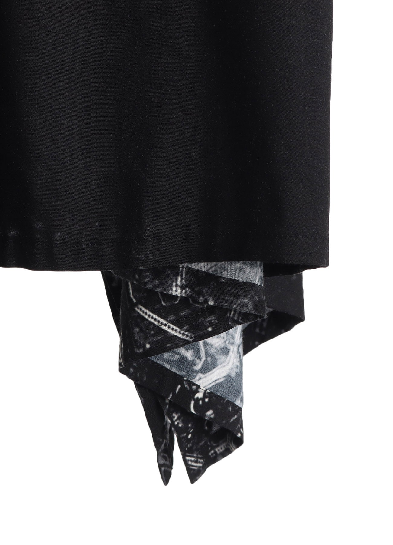 RAYON PRINT TILE PATTERN SIDE CUT-OUT DRESSES