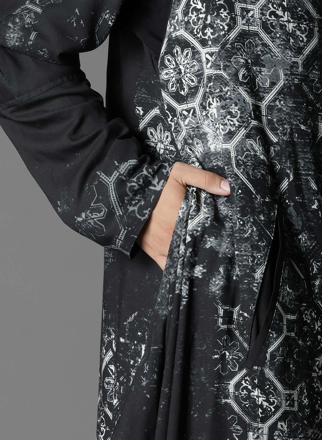 RAYON PRINT TILE PATTERN SIDE CUT-OUT DRESSES