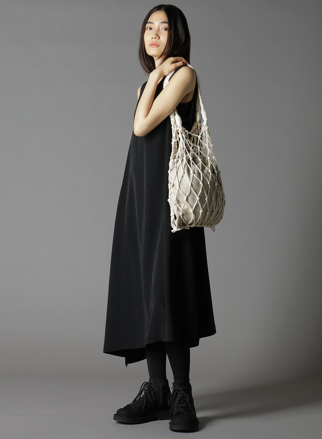 ROPE STRINGS MACRAME BAG