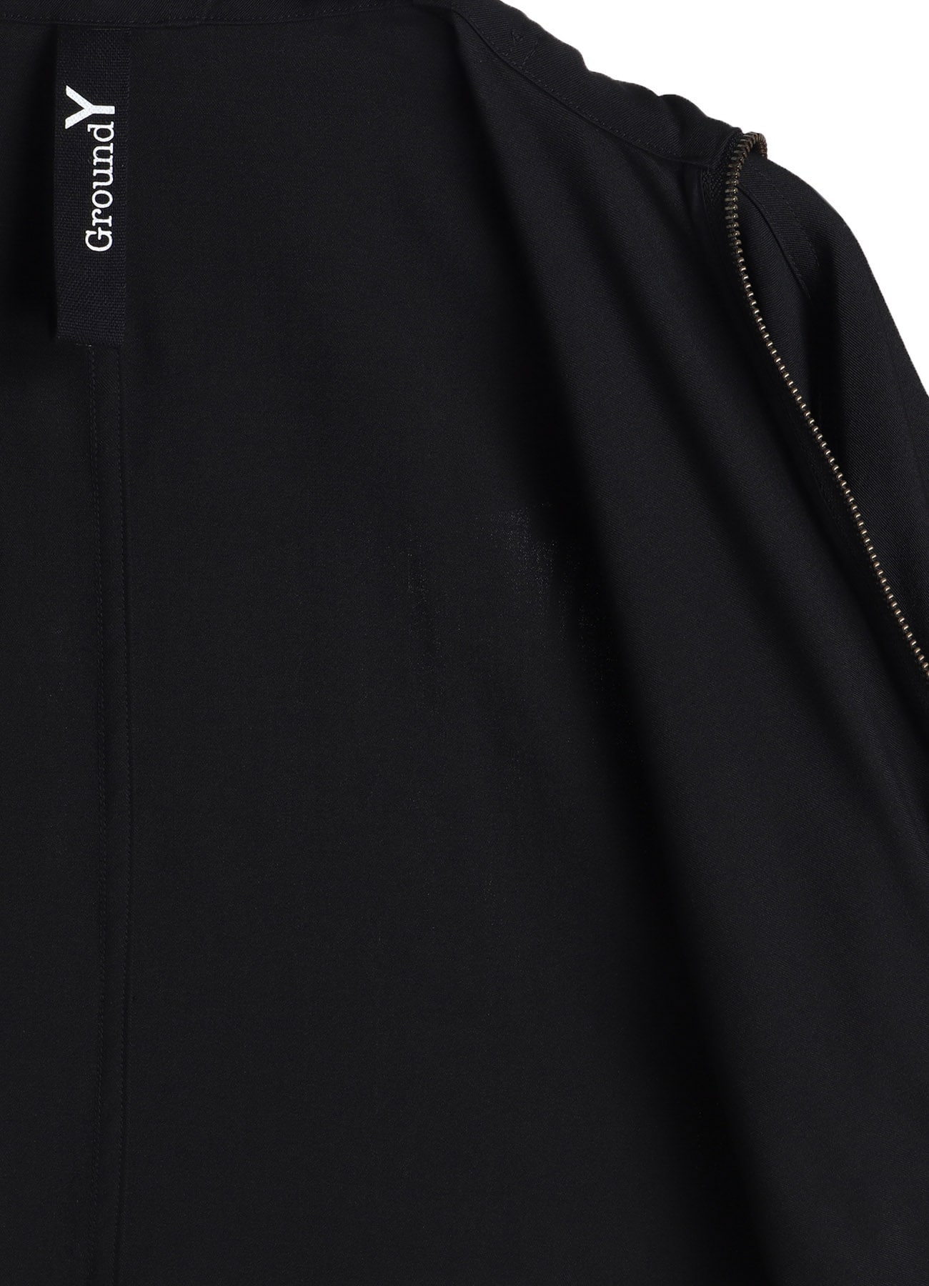 WOOL GABARDINE INVERTED V PARKA BLOUSON