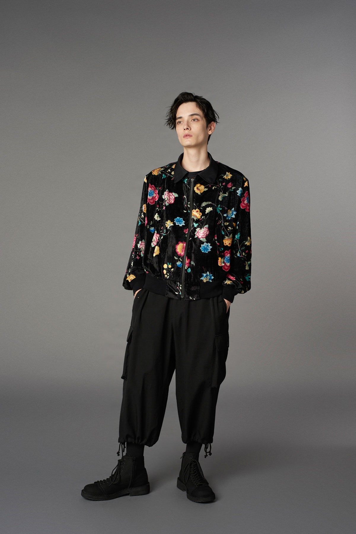 【1/17 10:00 Release】RAYON VELVET CHINESE FLOWER+NY SWITCHING MATERIAL BLOUSON