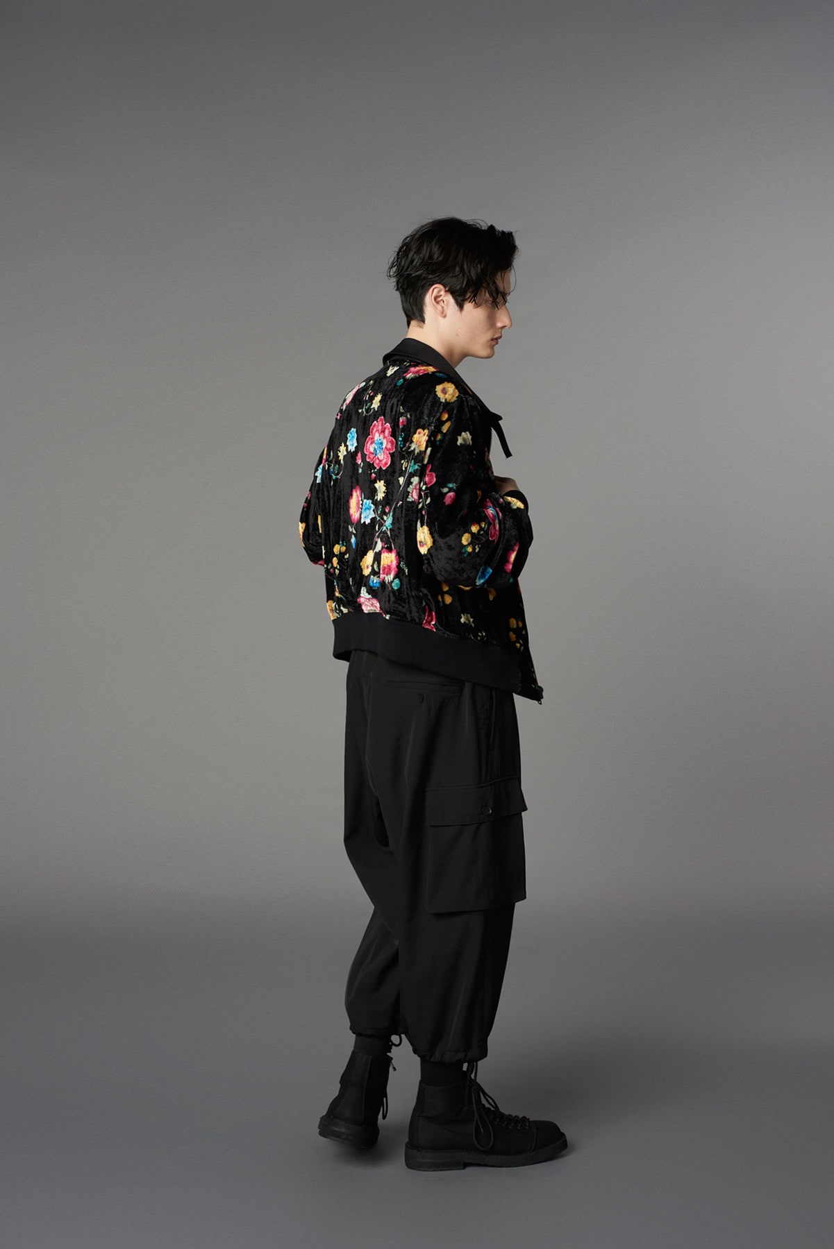 【1/17 10:00 Release】RAYON VELVET CHINESE FLOWER+NY SWITCHING MATERIAL BLOUSON