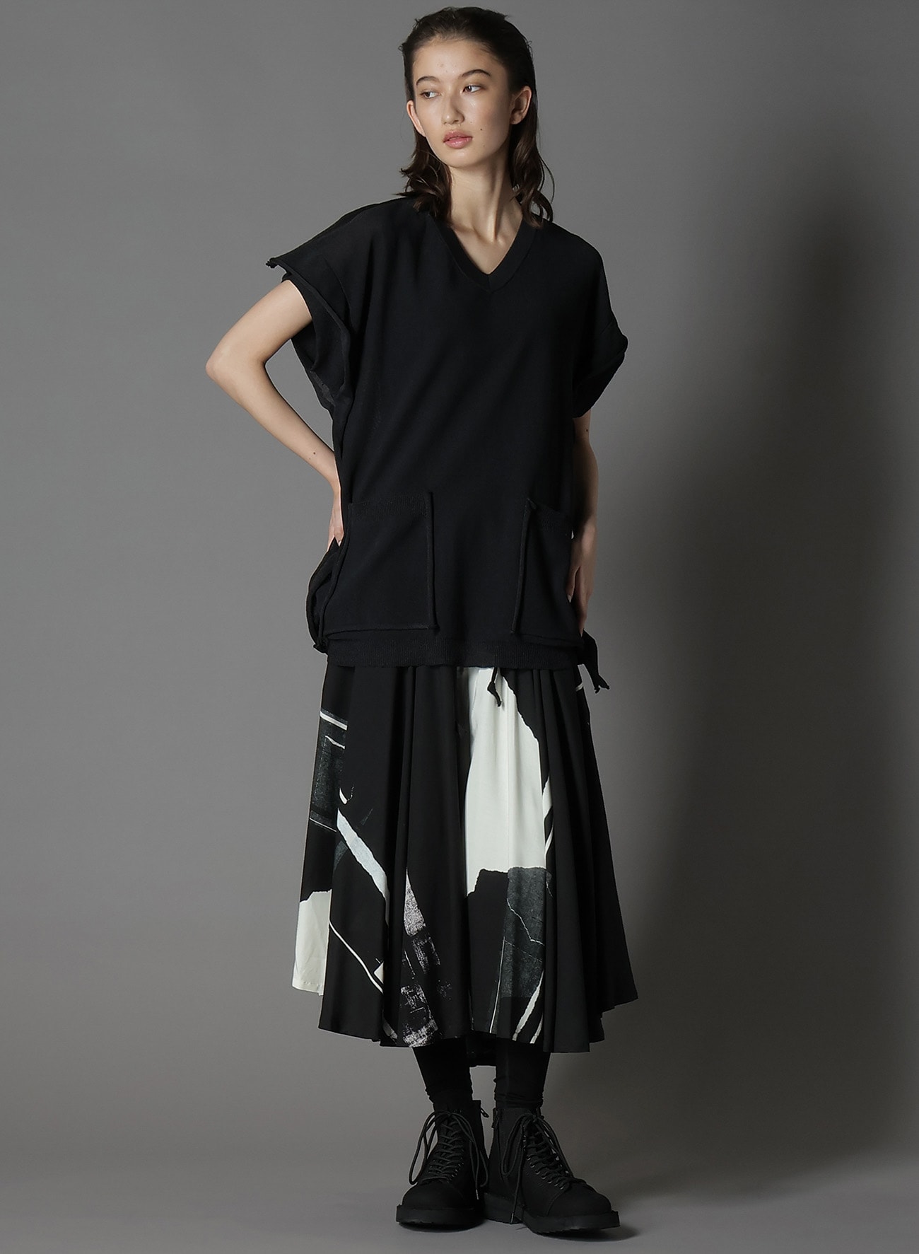 RAYON PRINT TORN PATTERN CIRCLE PANTS