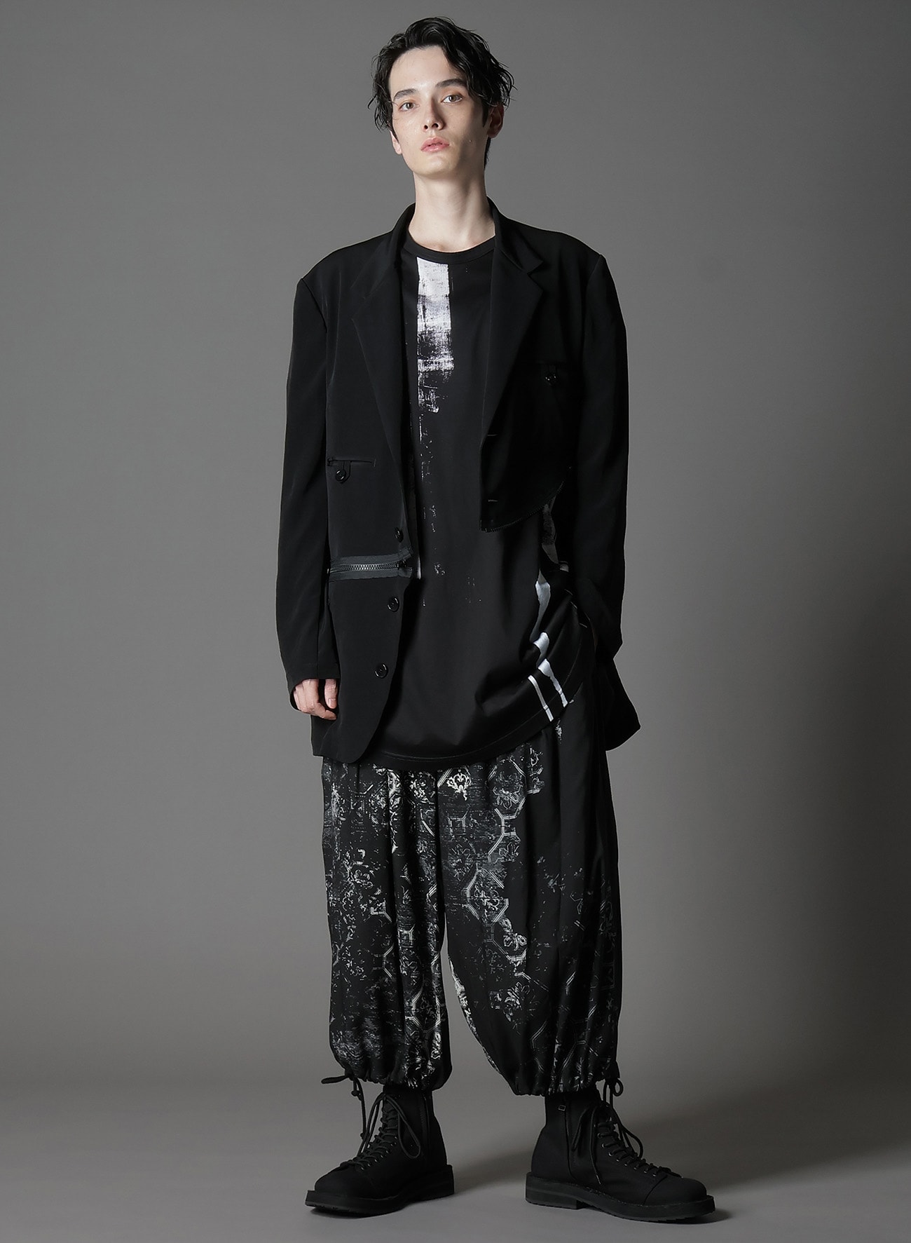 RAYON PRINT TILE PATTERN BALLOON PANTS