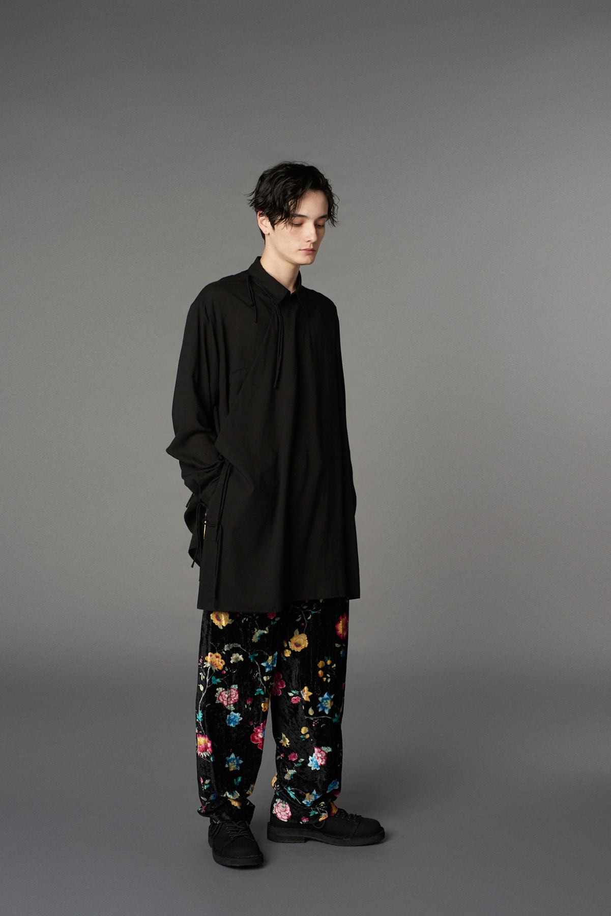 【1/17 10:00 Release】RAYON VELVET PRINT CHINESE FLOWER WAIST DRAWSTRING PANTS