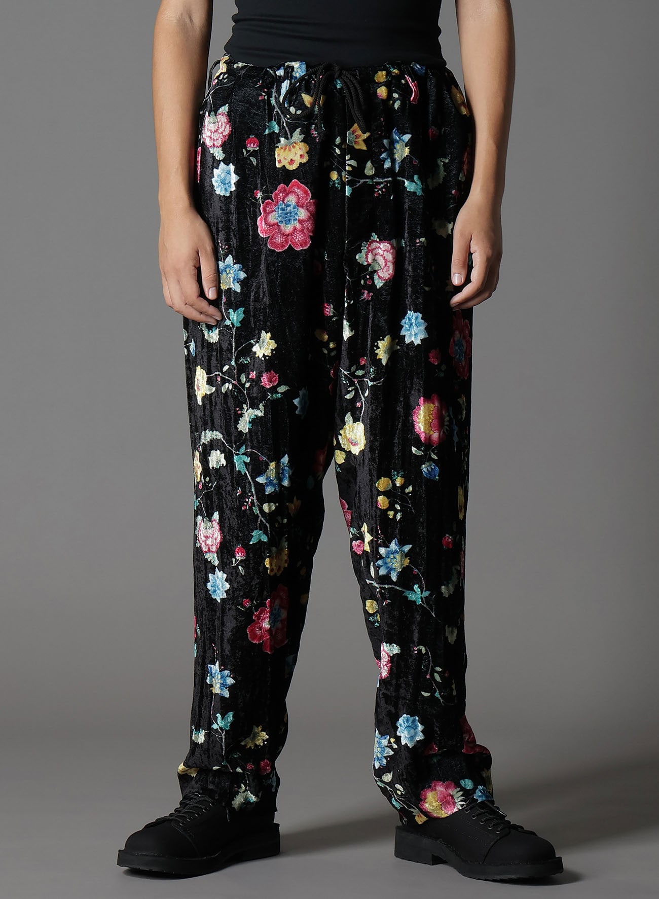 【1/17 10:00 Release】RAYON VELVET PRINT CHINESE FLOWER WAIST DRAWSTRING PANTS