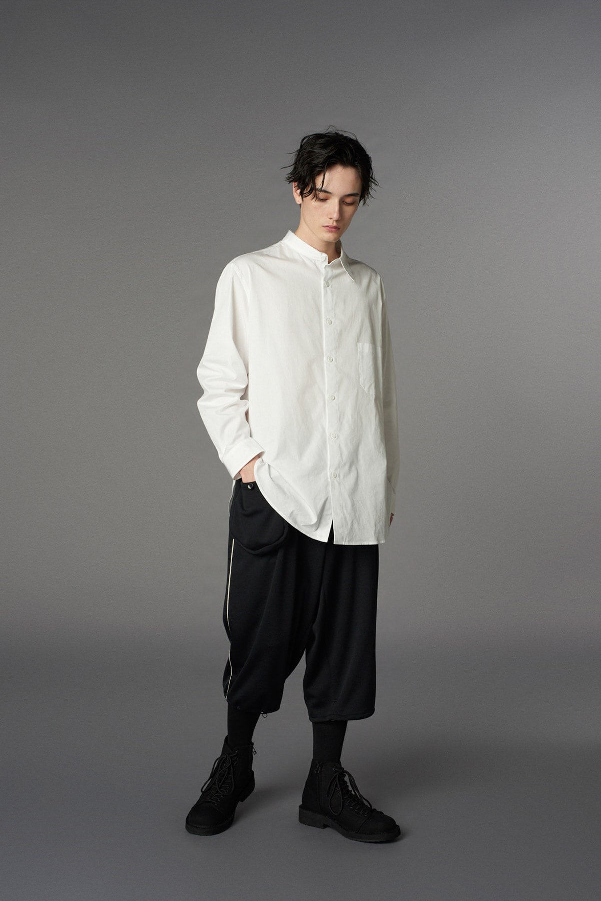 【1/17 10:00 Release】POLYESTER SMOOTH SHORT PANTS