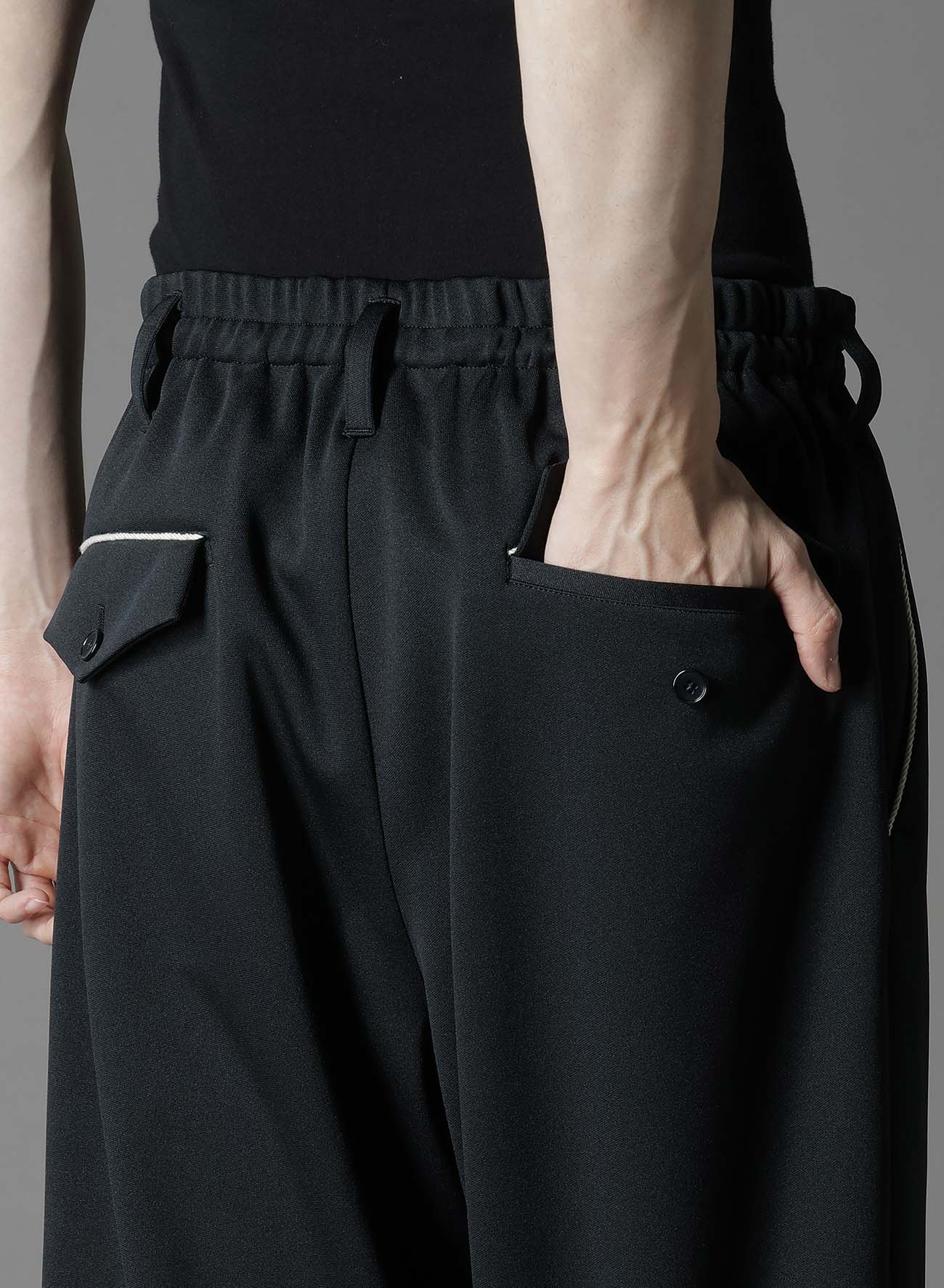 【1/17 10:00 Release】POLYESTER SMOOTH DOUBLE HEM RIB PANTS