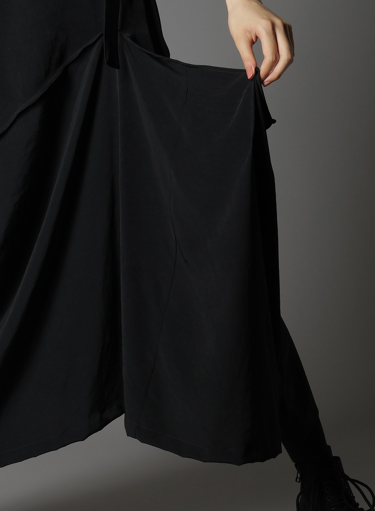 CREPE DE CHINE SQUARE SKIRT