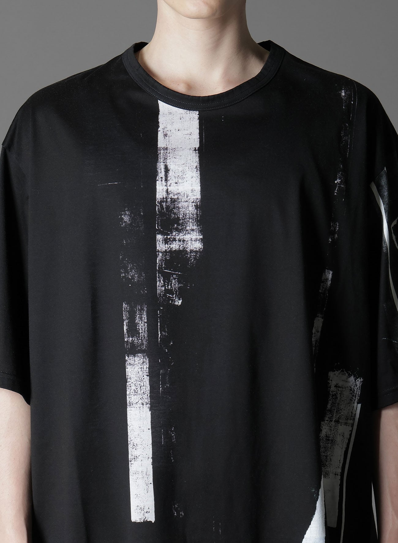 COTTON JERSEY TORN PATTERN HEM ROUND JUMBO T-SHIRT SHORT SLEEVES