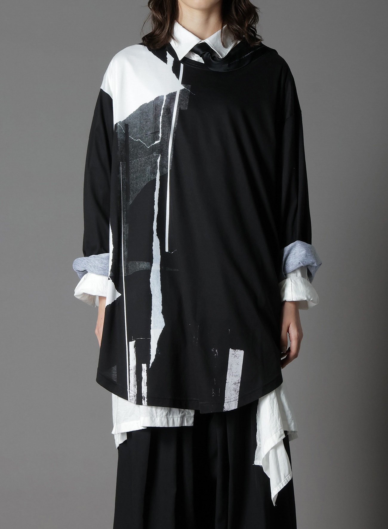 COTTON JERSEY TORN PATTERN HEM ROUND JUMBO T-SHIRT LONG SLEEVES