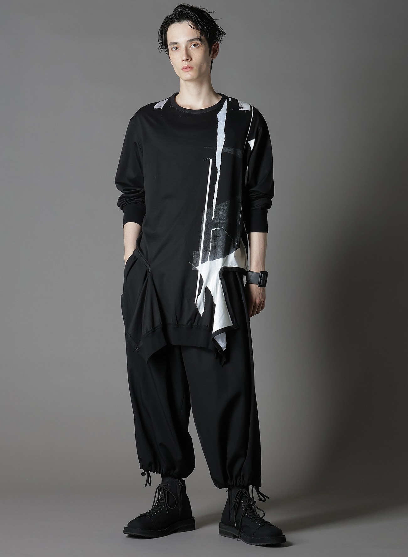 COTTON JERSEY TORN PATTERN SLASH PIPING T-SHIRT