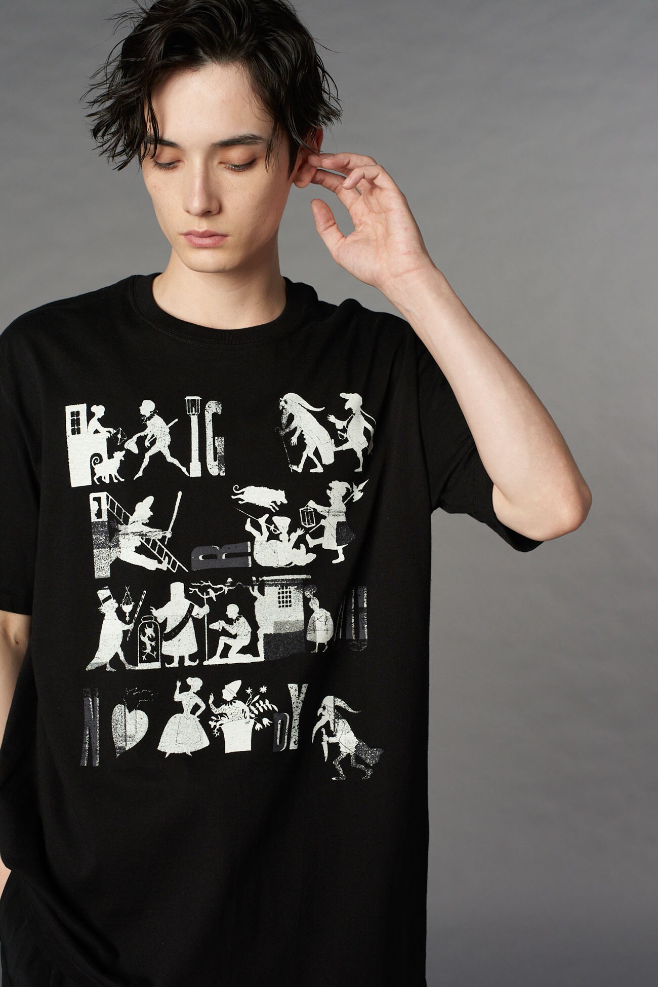 20/COTTON JERSEY PAPER ART/DRY BRUSHING T-SHIRT
