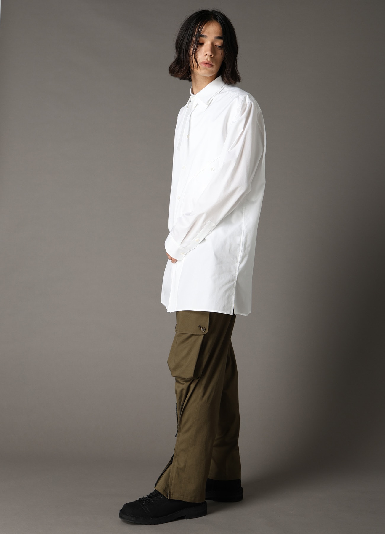 COTTON BROAD CURVED FRONT PANEL SHIRT