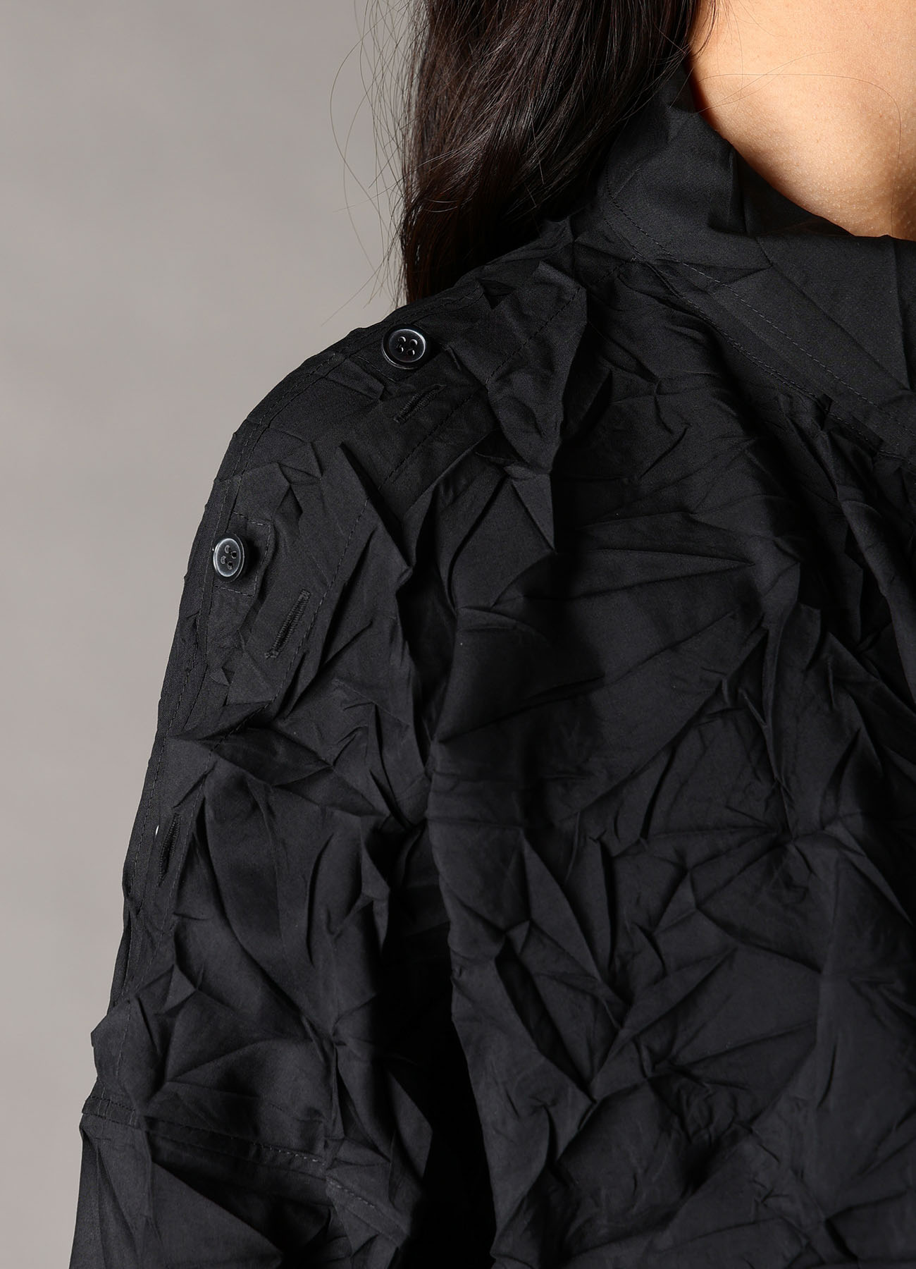 CRUSHED FABRIC DATCHED DOLMAN SHIRT