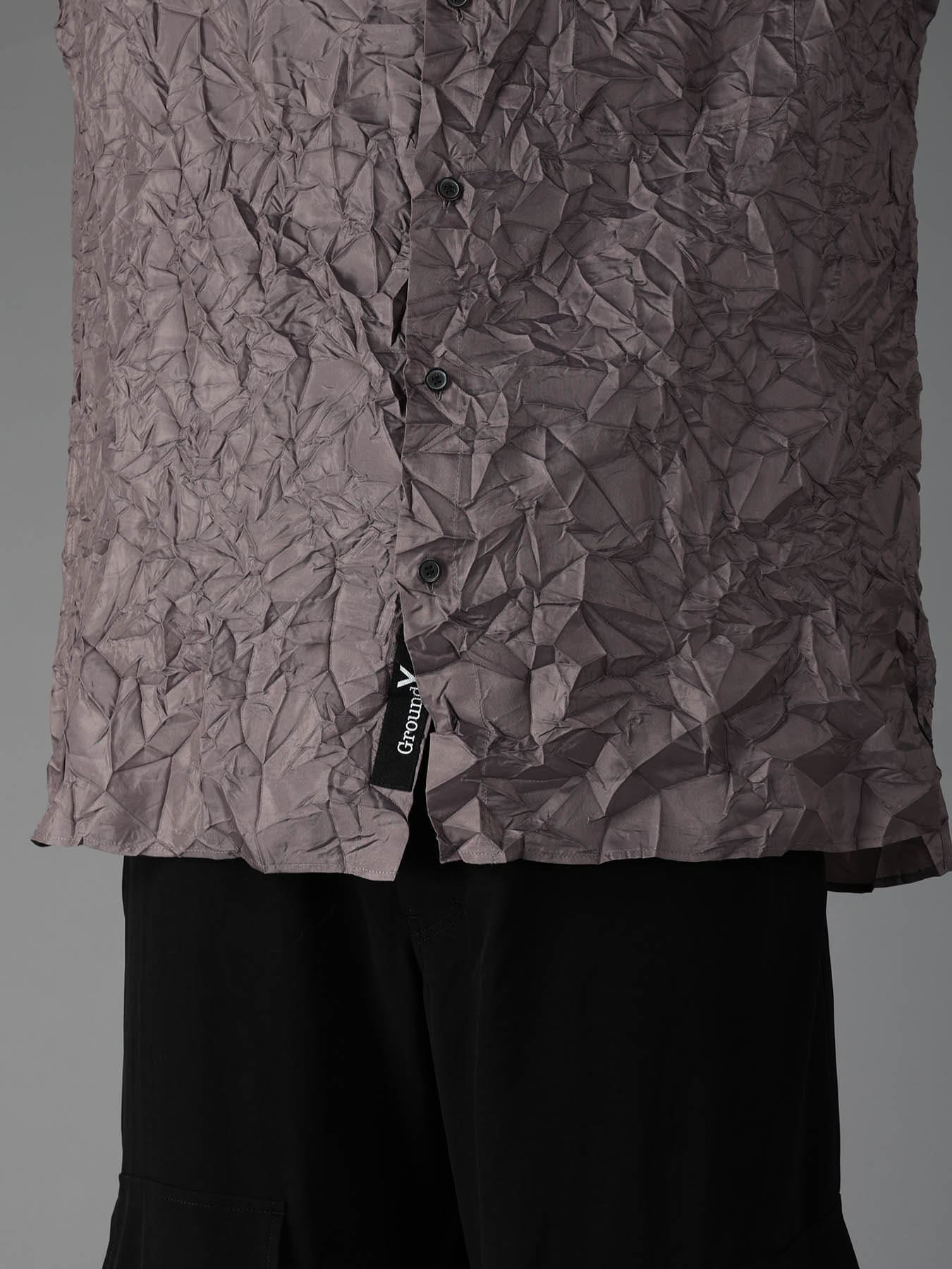 CRUSHED FABRIC SHORT SLEEVE SHIRT