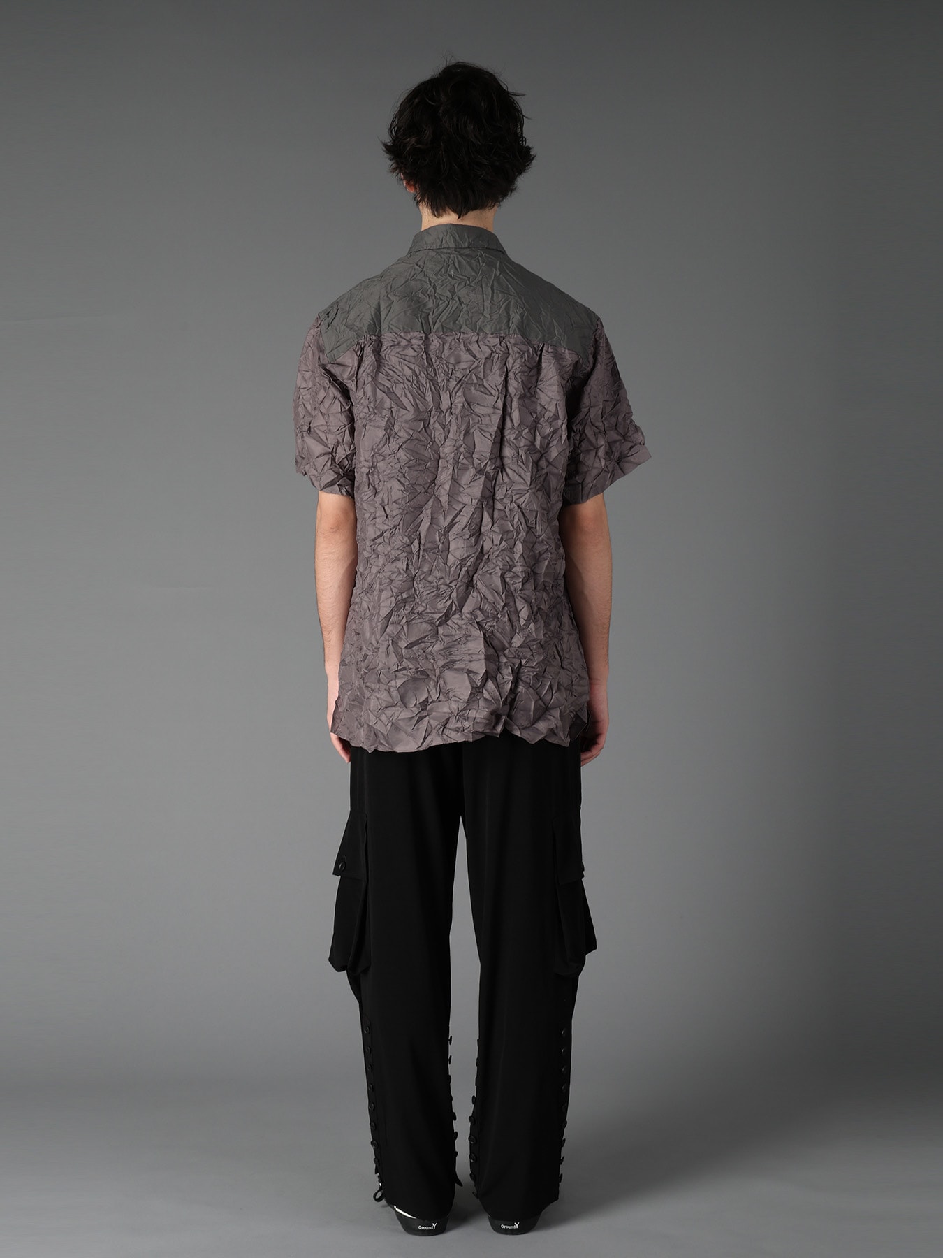 CRUSHED FABRIC SHORT SLEEVE SHIRT