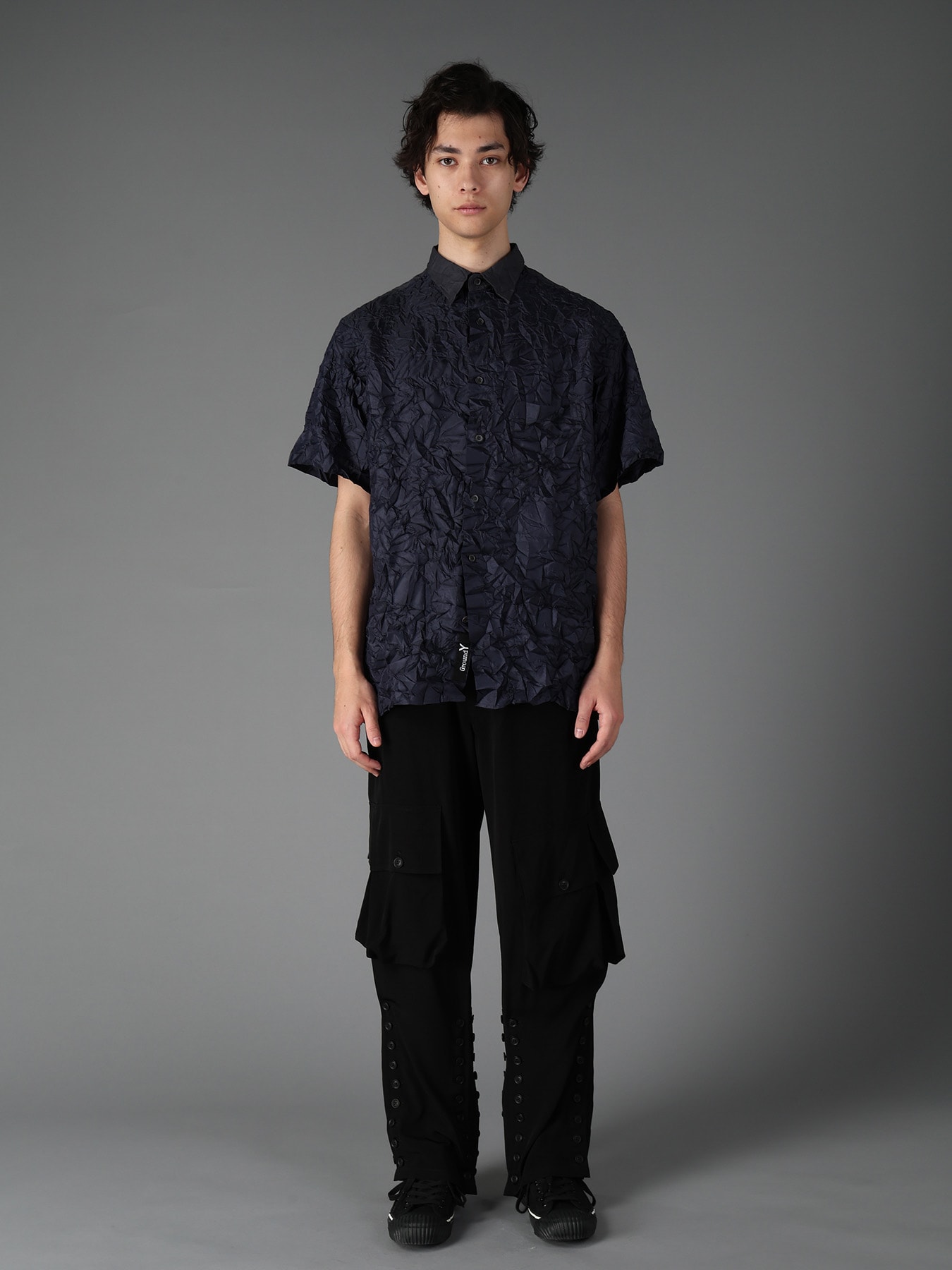 CRUSHED FABRIC SHORT SLEEVE SHIRT