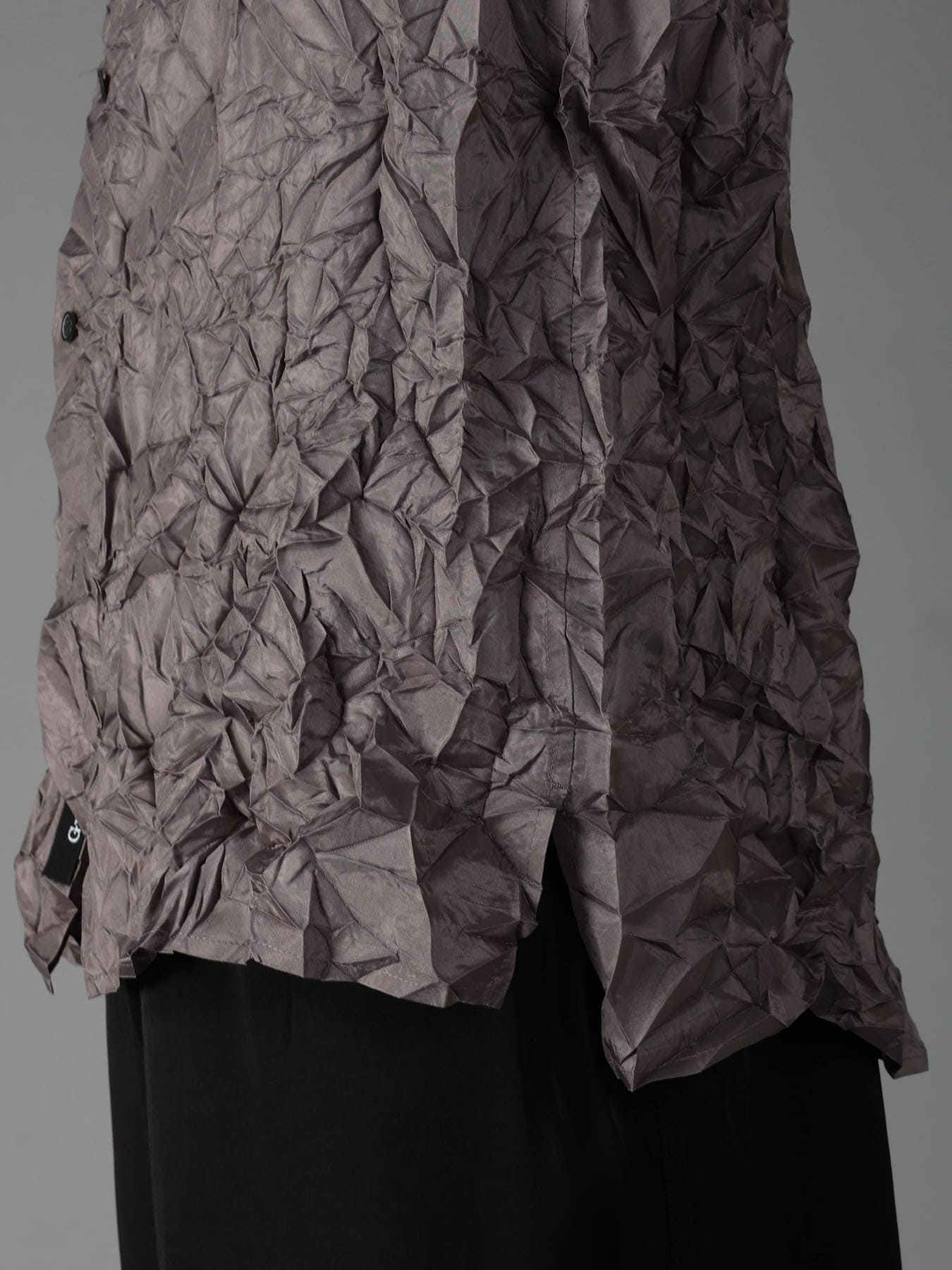 CRUSHED FABRIC LONG SLEEVE SHIRT