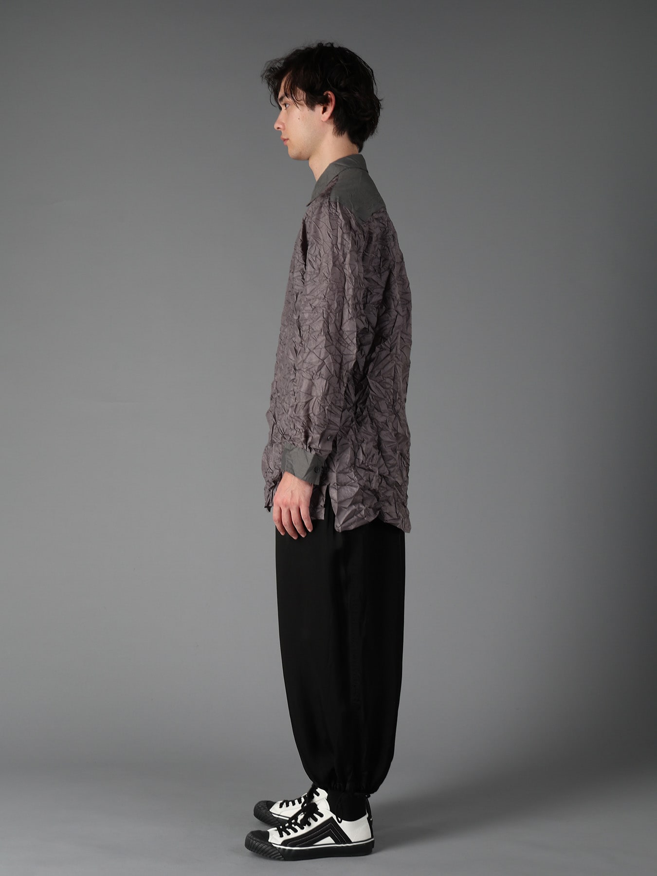 CRUSHED FABRIC LONG SLEEVE SHIRT