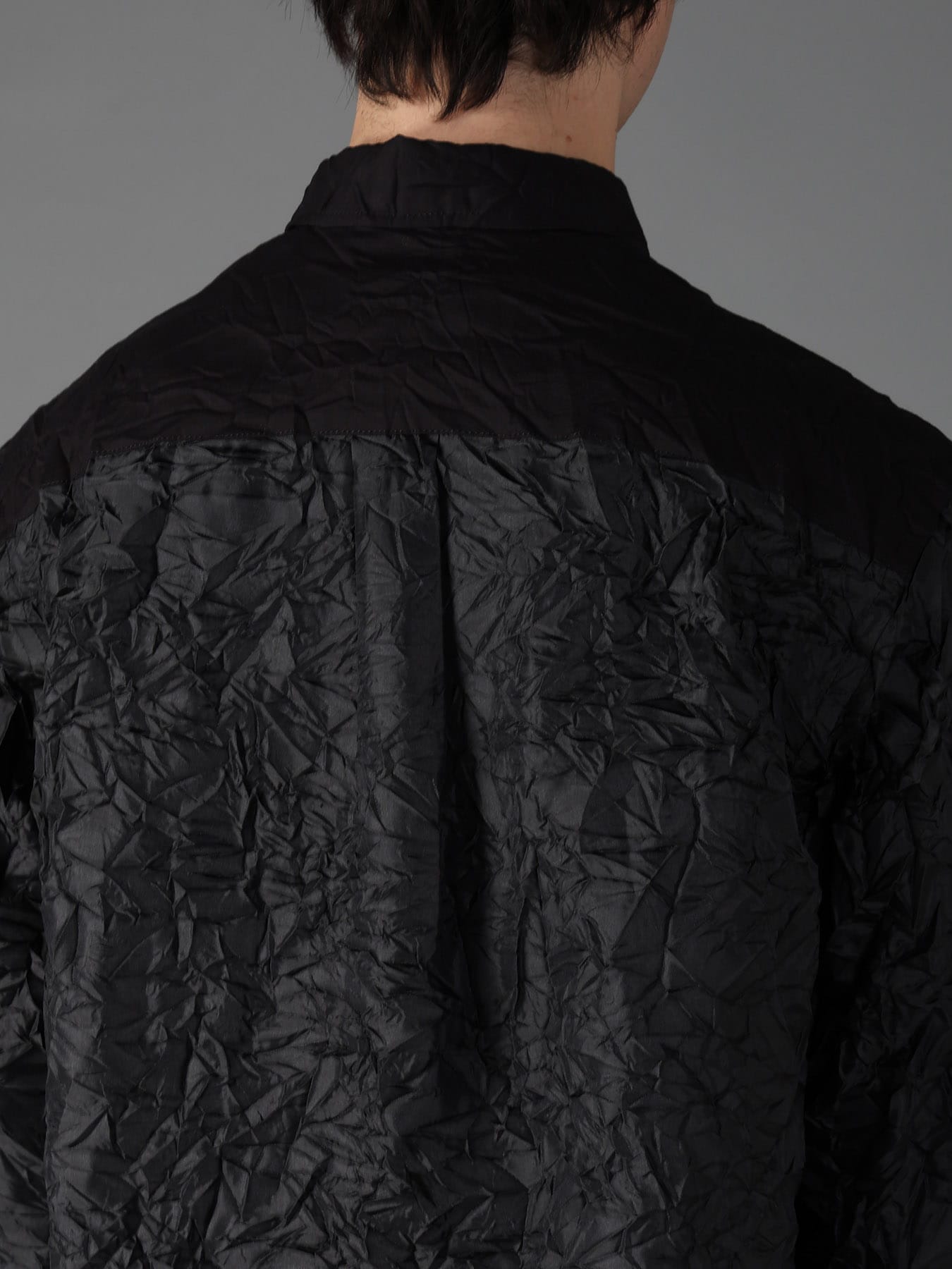 CRUSHED FABRIC LONG SLEEVE SHIRT-BLACK