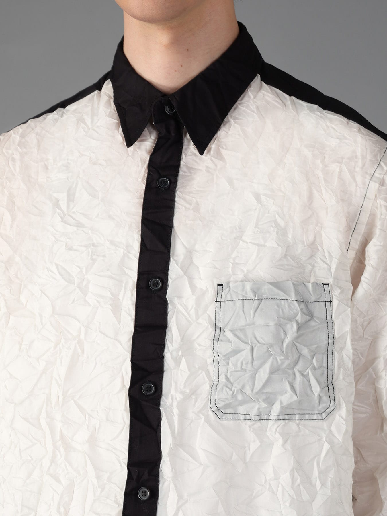 CRUSHED FABRIC LONG SLEEVE SHIRT-BLACK × WHITE