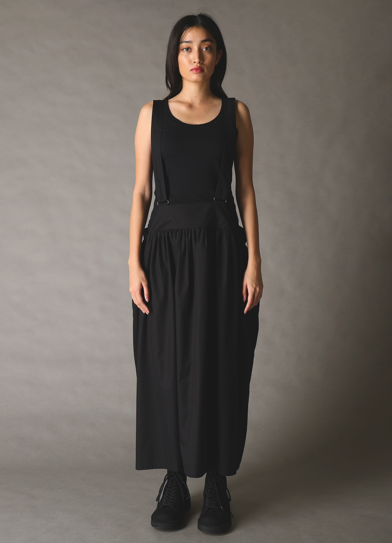 COTTON BROAD SUSPENDER SKIRT