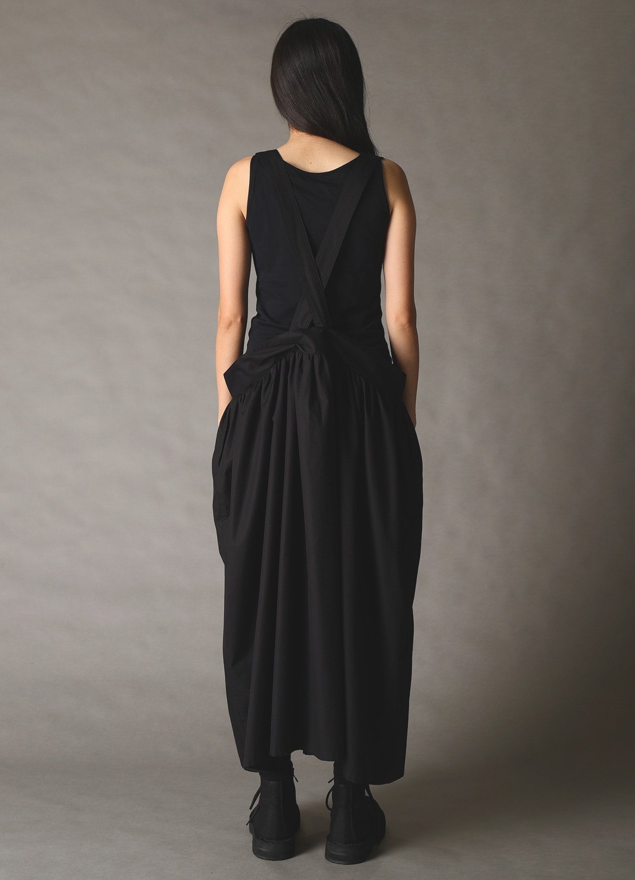 COTTON BROAD SUSPENDER SKIRT